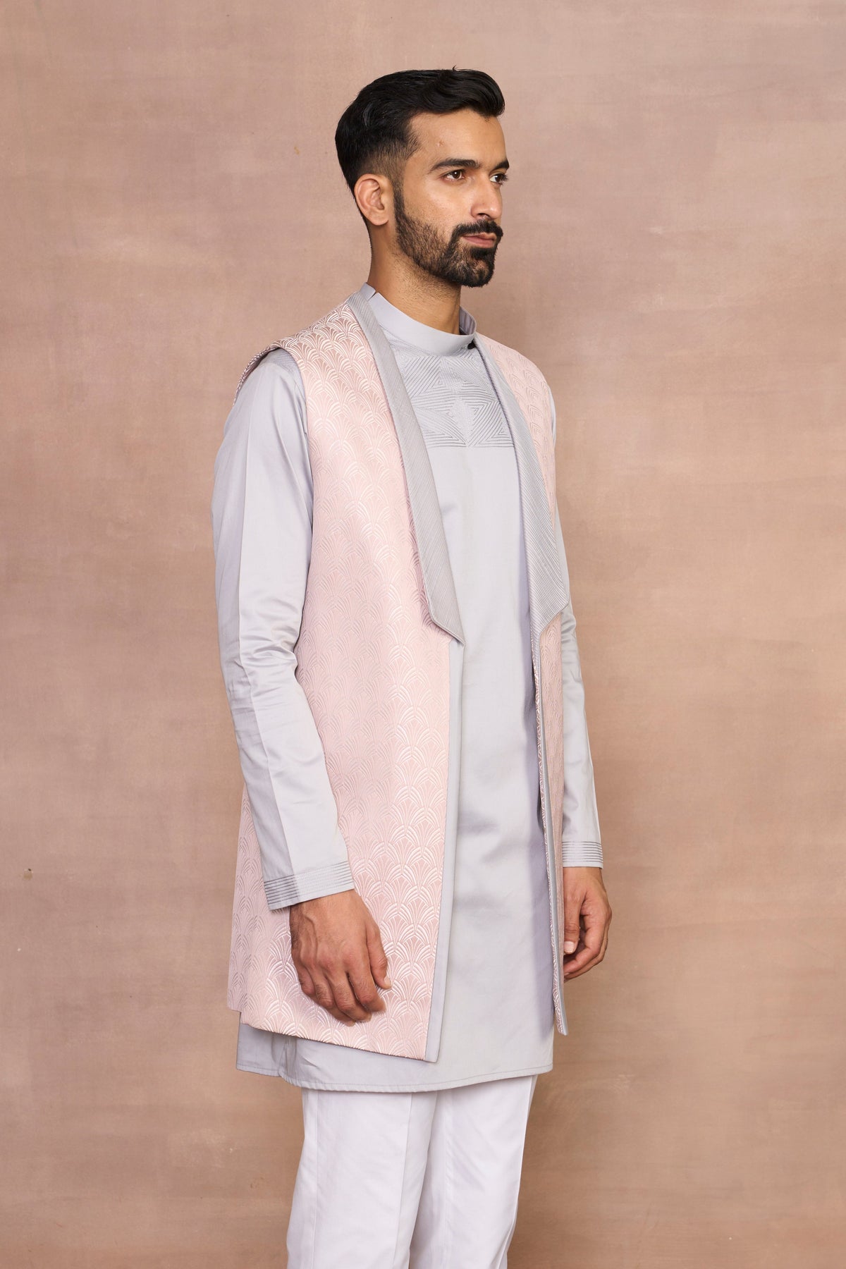 Gargee Designer's Nishan Peach SHRUG SET Gargee