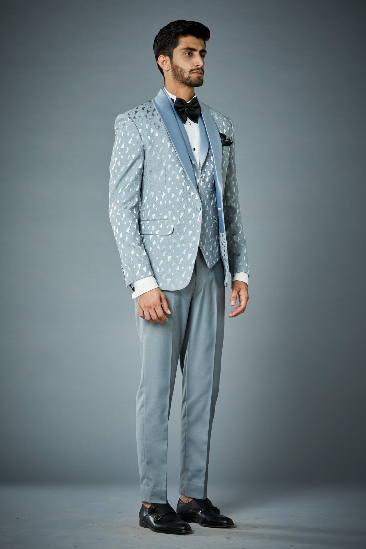 Gargee Designer's OXFORD APPLIC EMBROIDERED TUXEDO SET Gargee