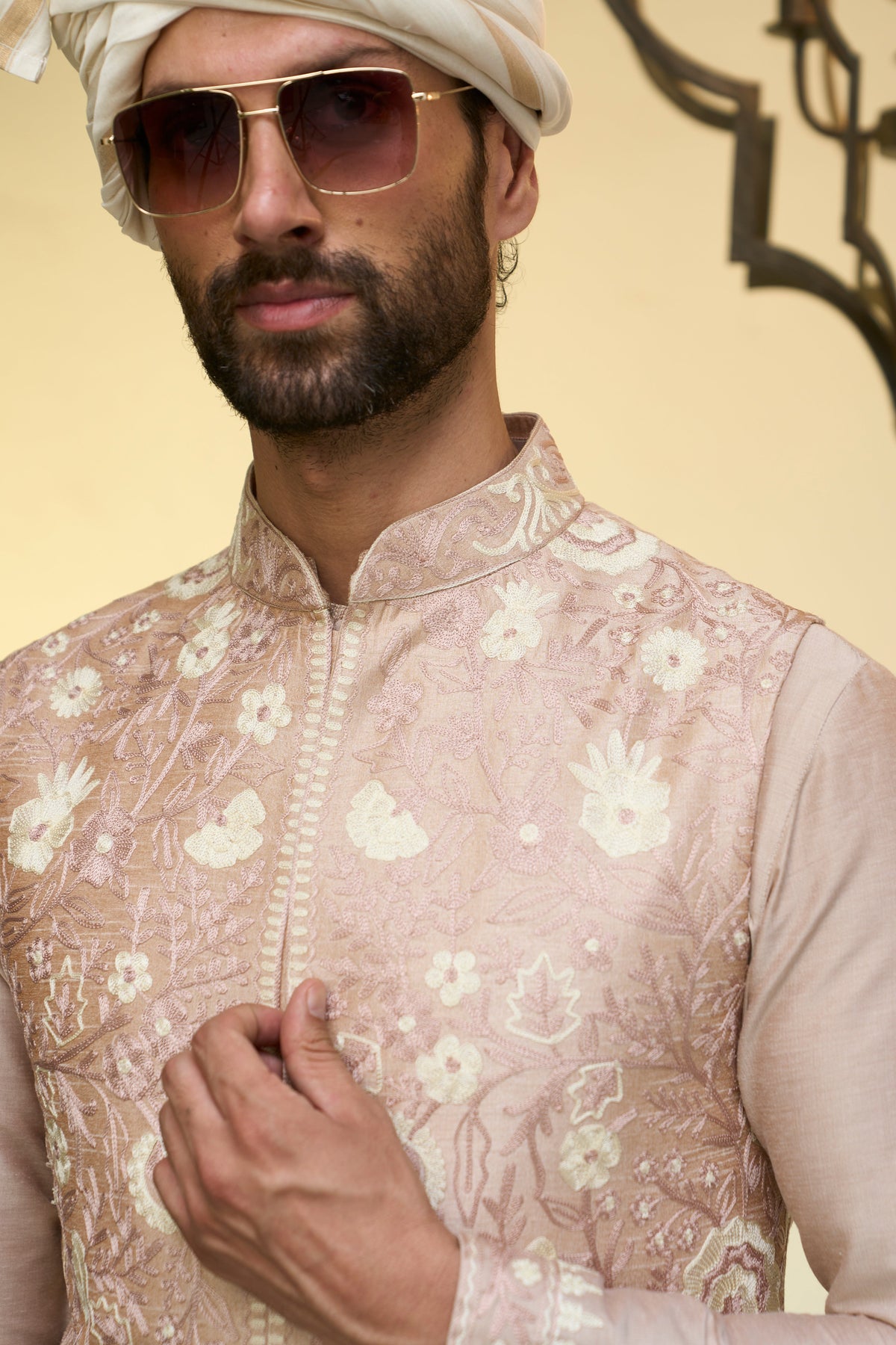 Gargee Designer's Gulabi Margoob Bundi Set Gargee