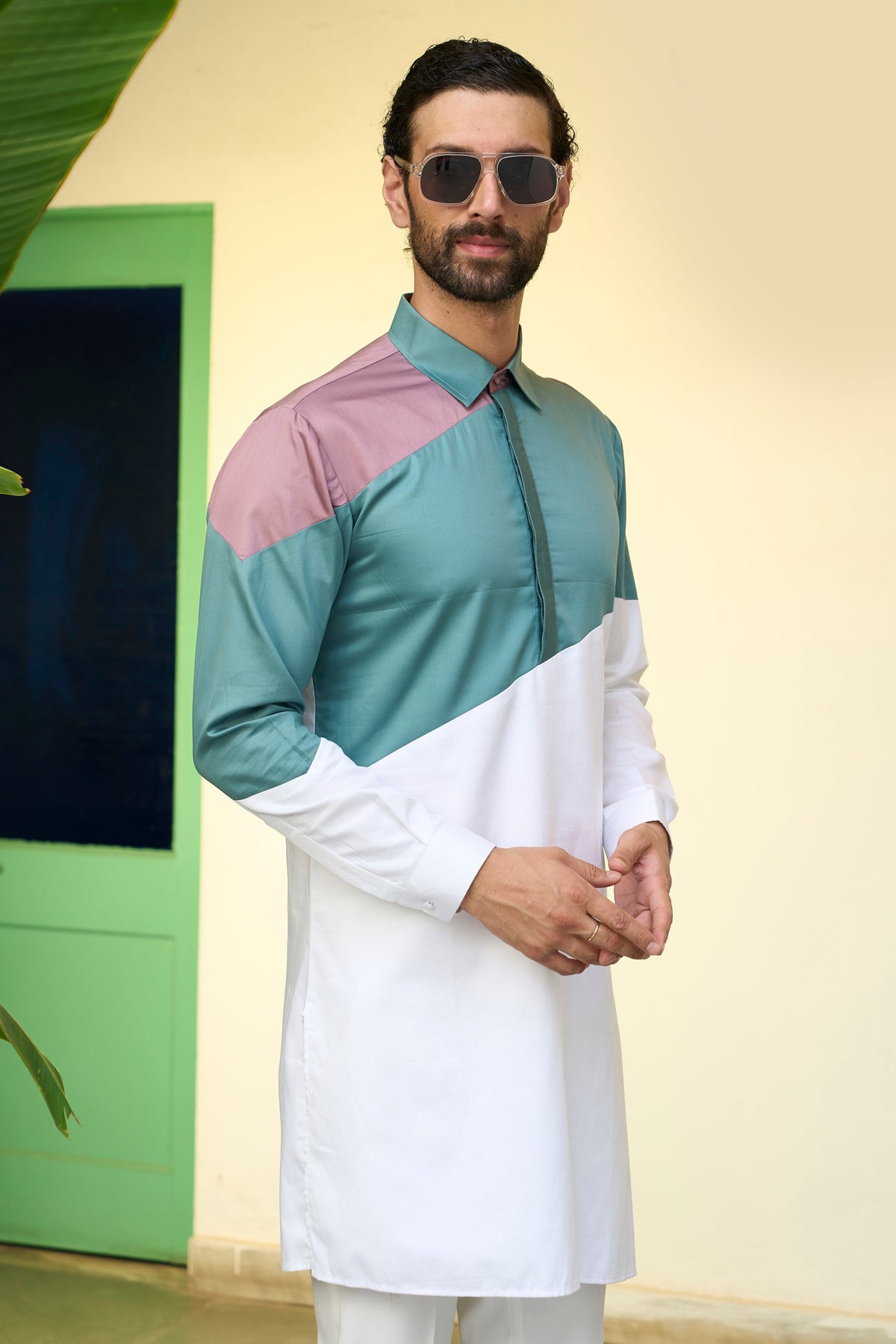 Gargee Designer's Markat Vijayee Shrug Set Gargee