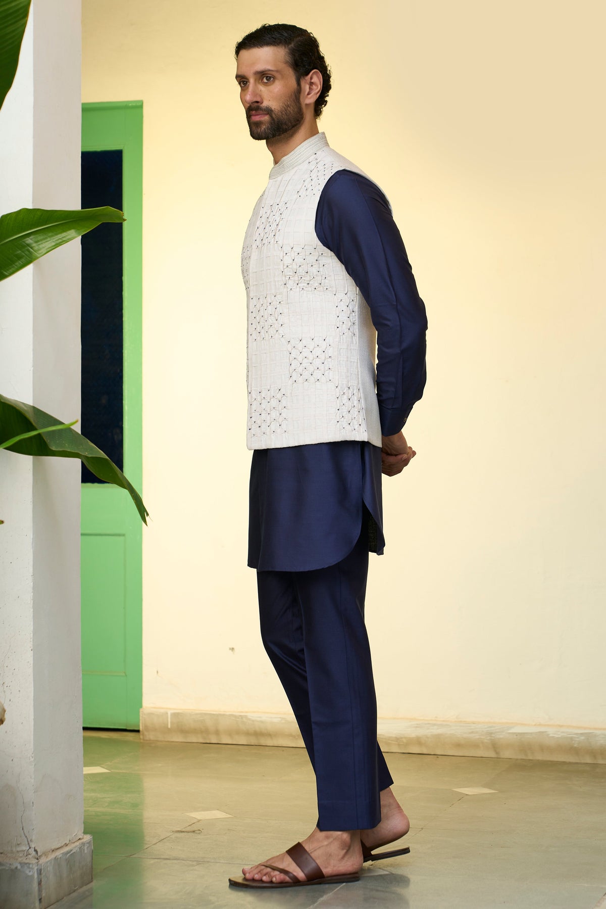 Gargee Designer's Neelam Ullasit Bundi Set Gargee