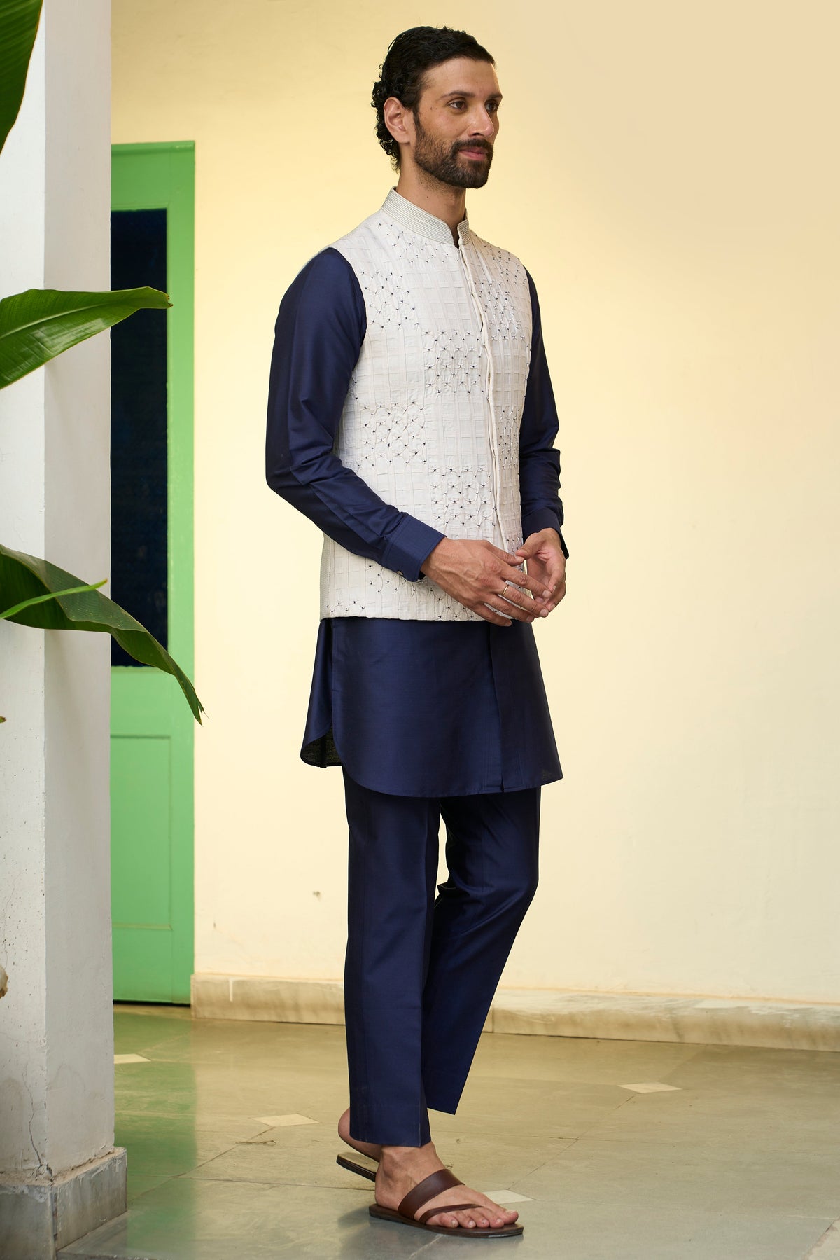 Gargee Designer's Neelam Ullasit Bundi Set Gargee