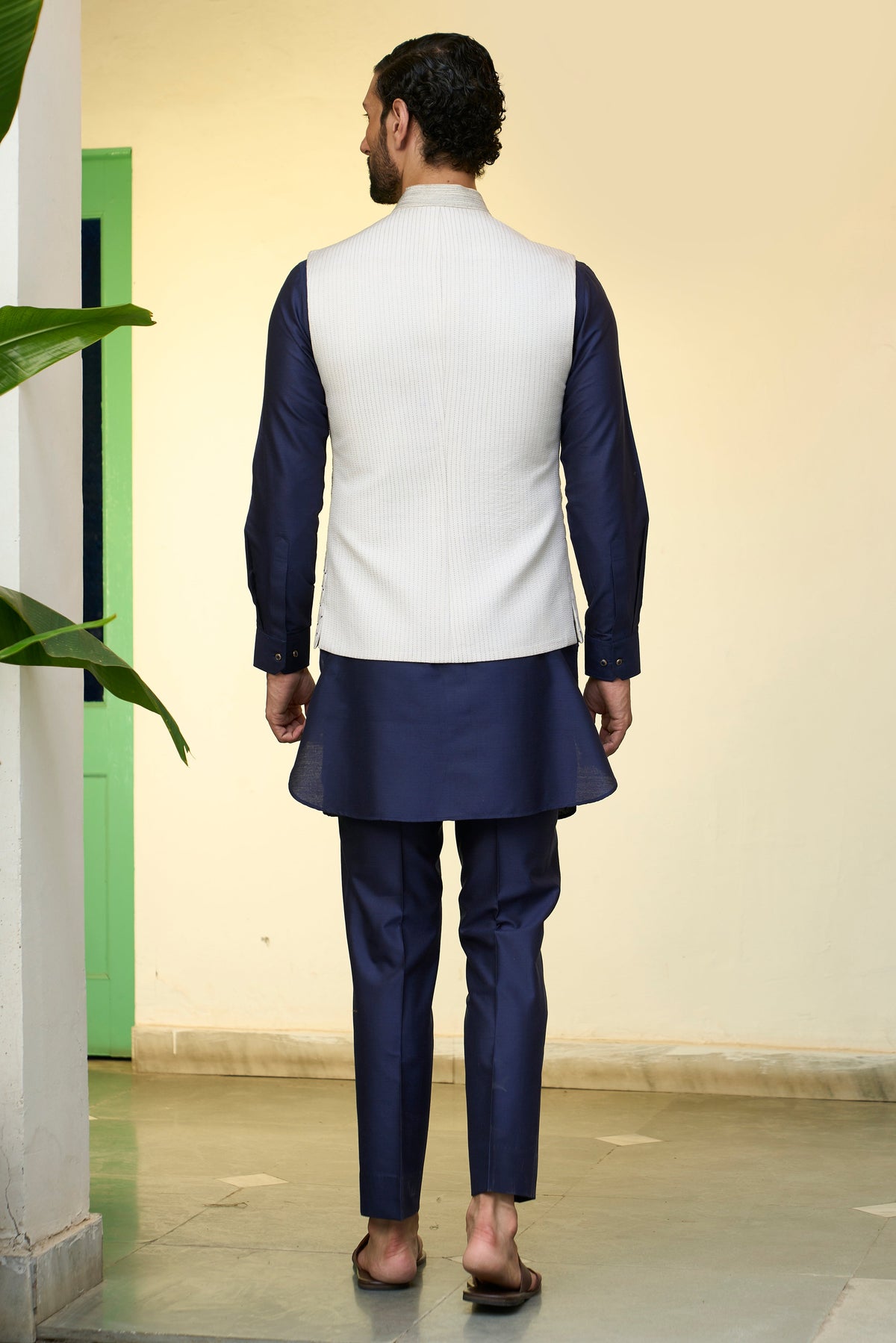 Gargee Designer's Neelam Ullasit Bundi Set Gargee