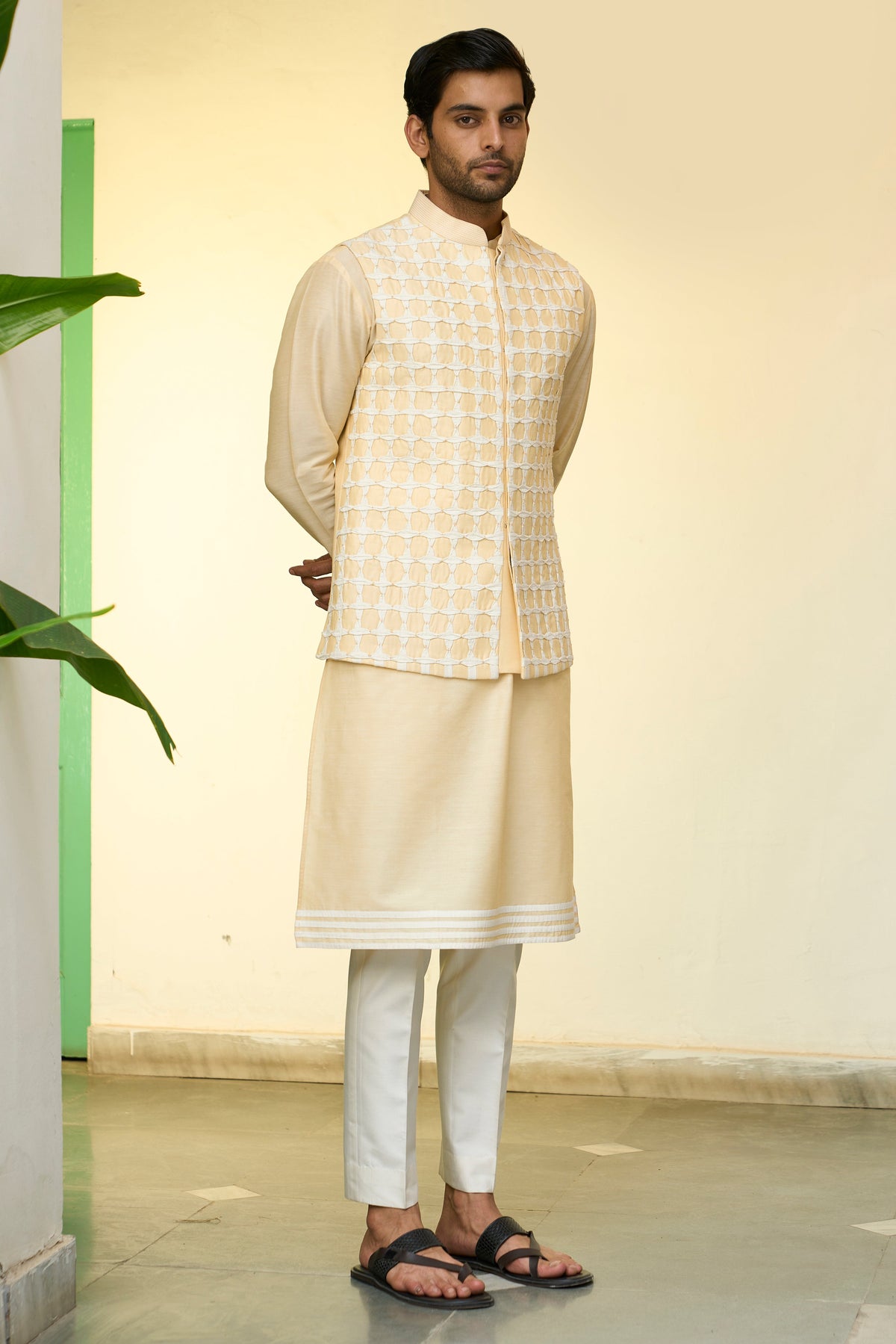 Gargee Designer's Mogra Manan Bundi Set Gargee