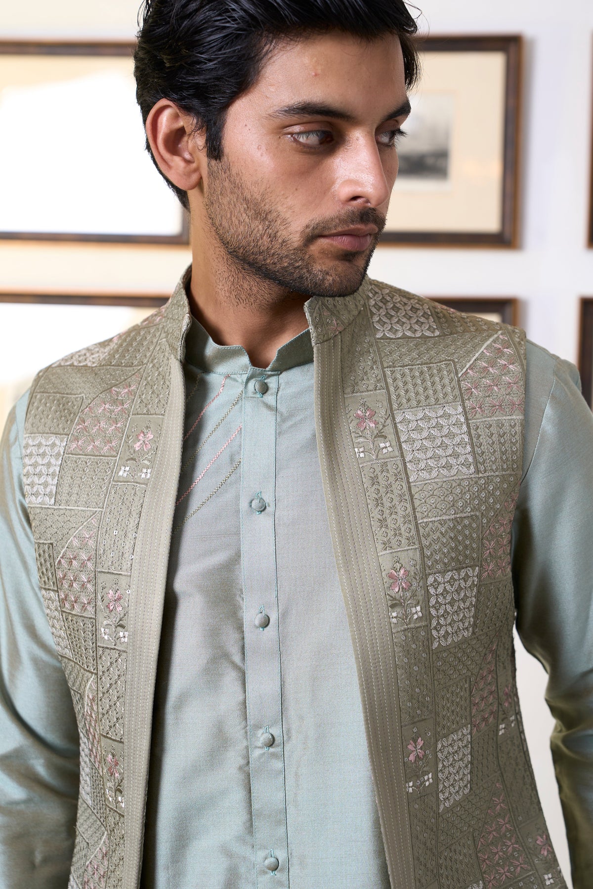 Gargee Designer's Saag Sadaat Shrug Set Gargee