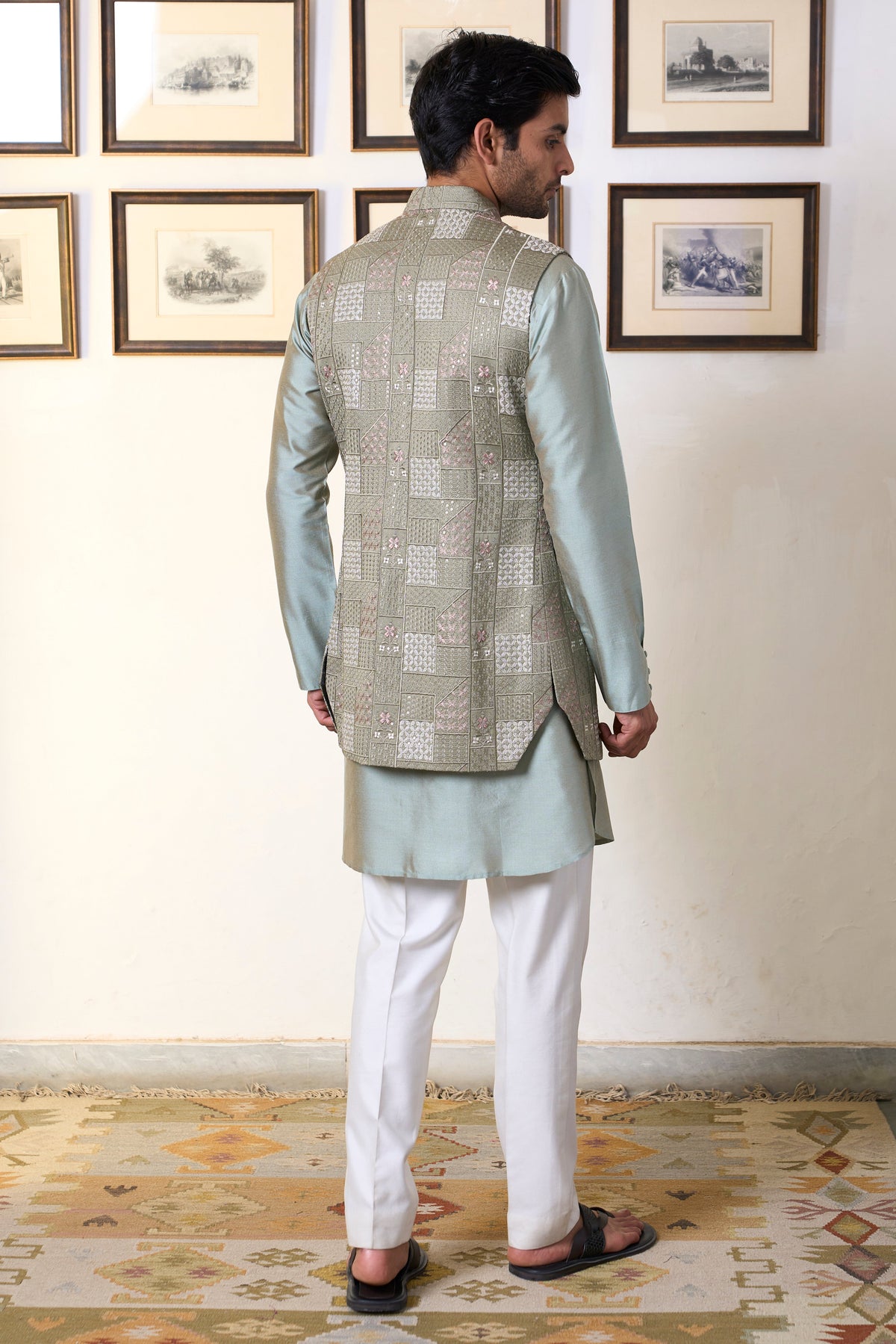 Gargee Designer's Saag Sadaat Shrug Set Gargee