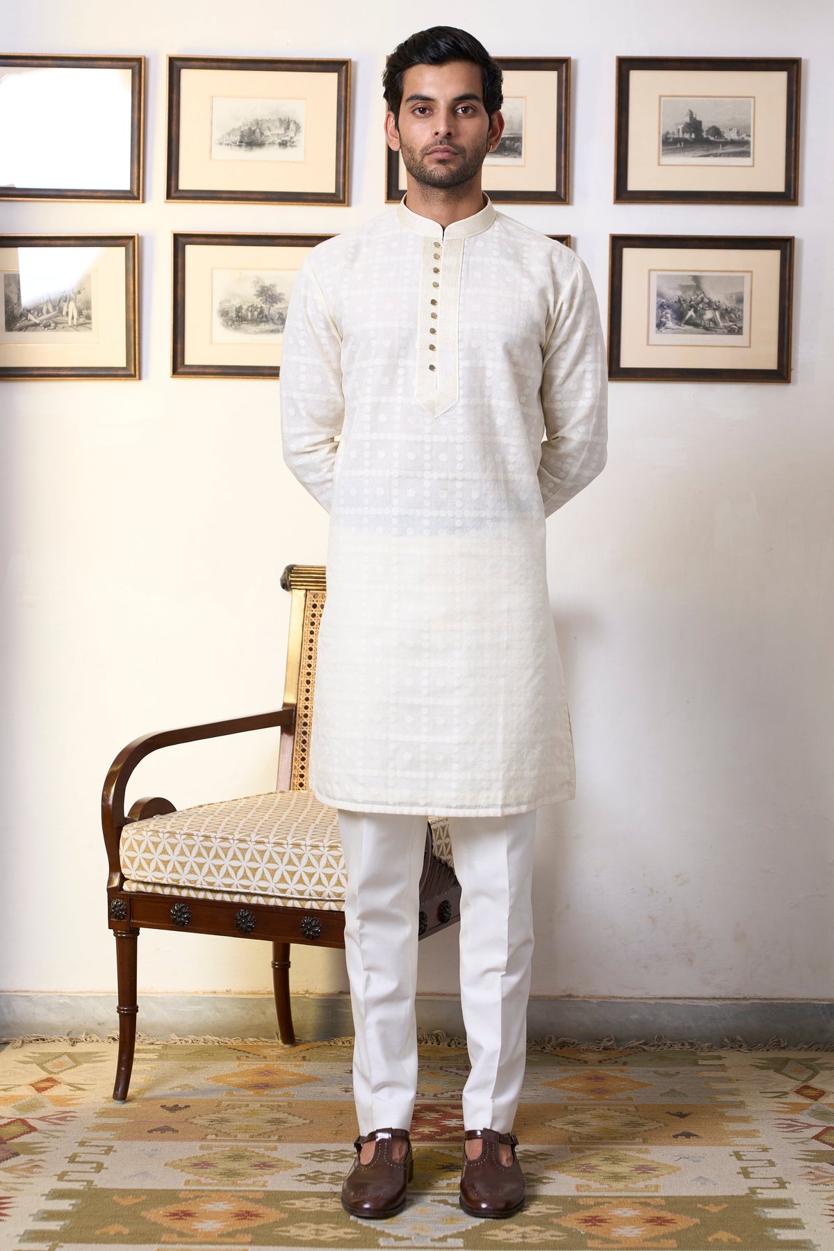 Gargee Designer's Mogra Chaand Jodhpuri Set Gargee