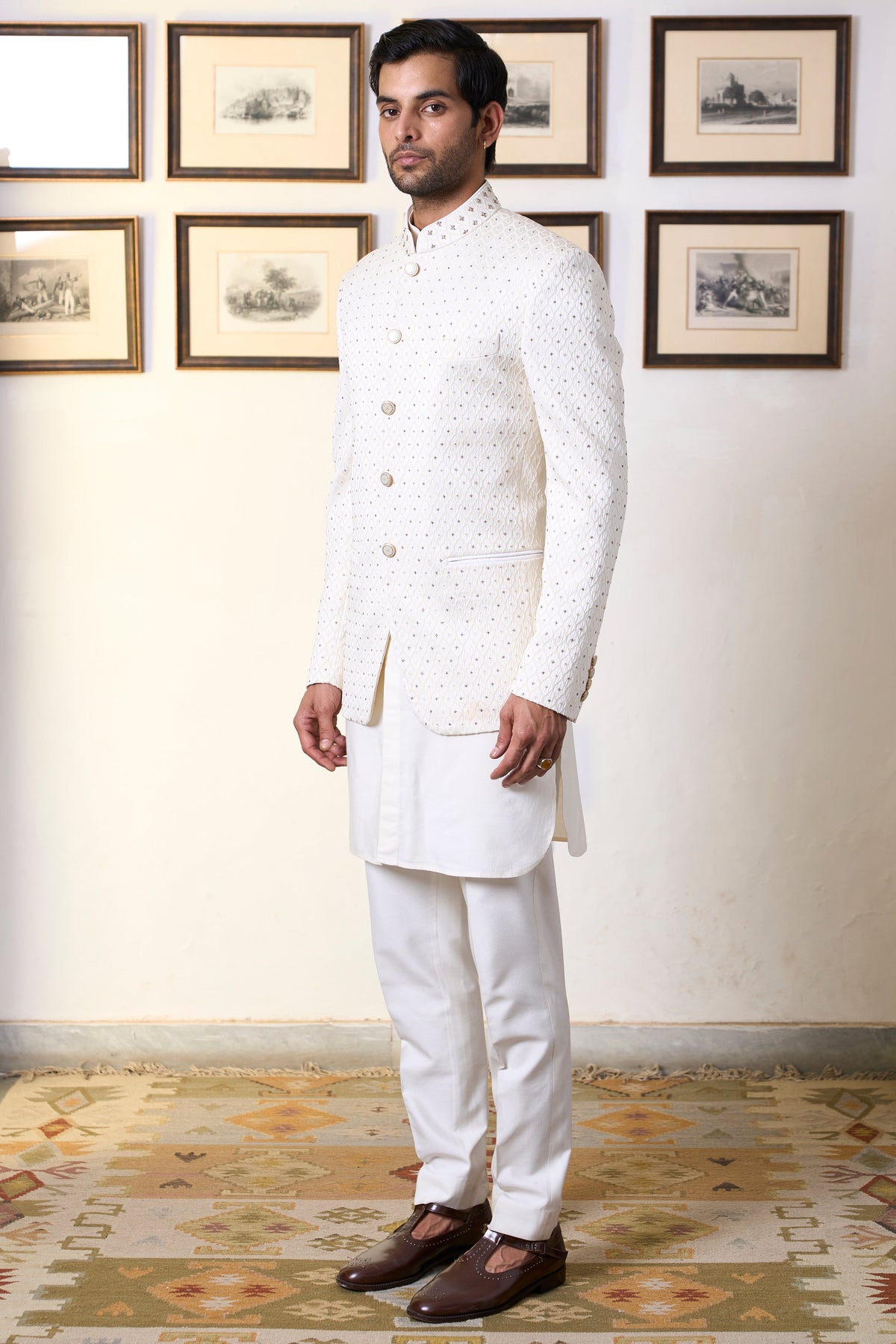Gargee Designer's Swetah Karam Jodhpuri Set Gargee