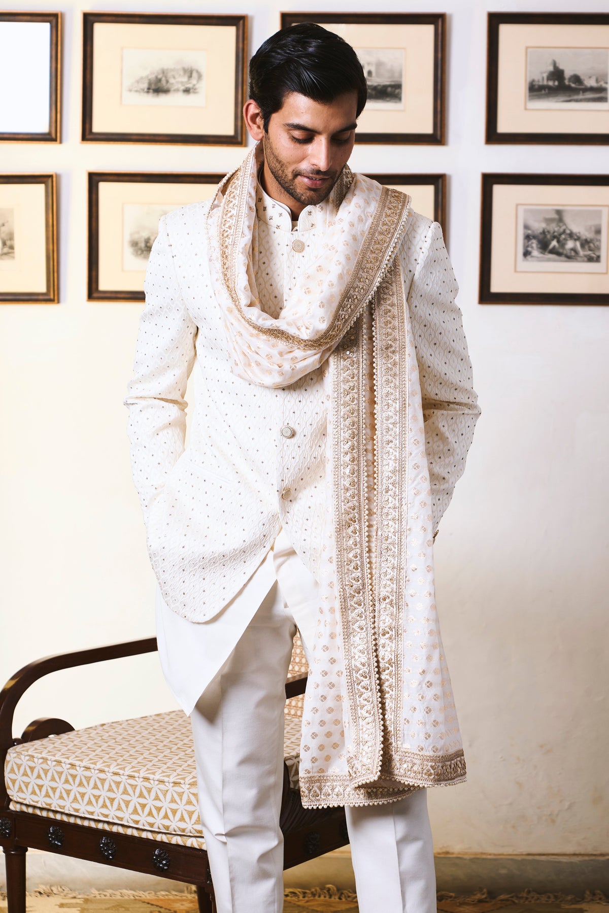 Gargee Designer's Swetah Karam Jodhpuri Set Gargee