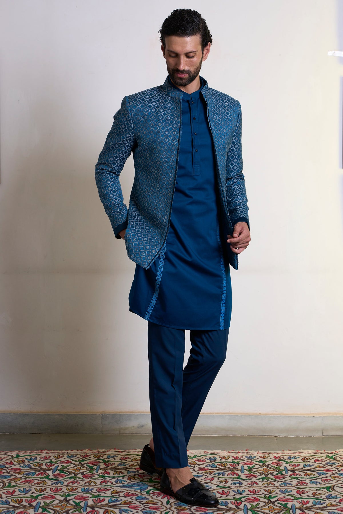 Gargee Designer's Neelam Chakor Jodhpuri Set Gargee