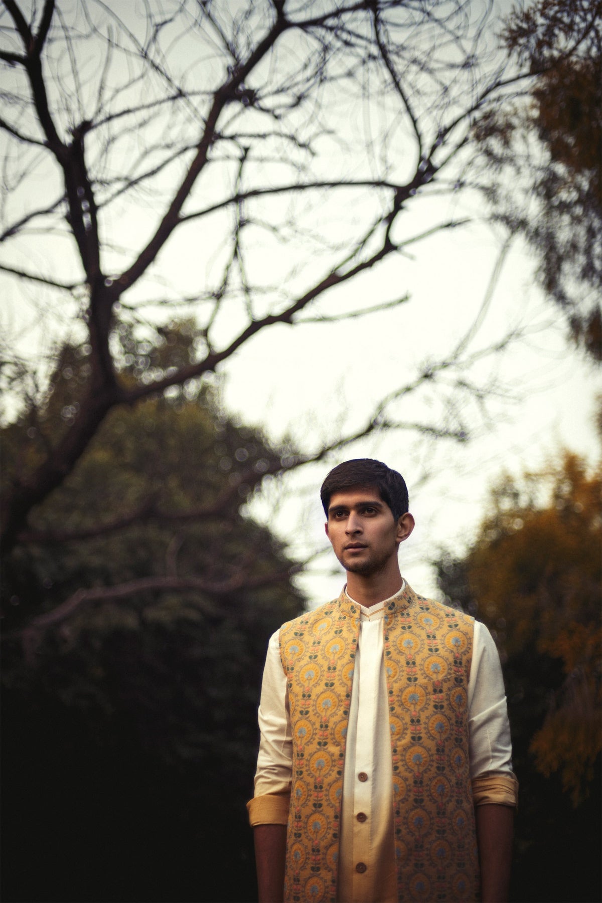 Gargee Designer's YELLOW LINEN EMBROIDERED SHRUG SET Gargee