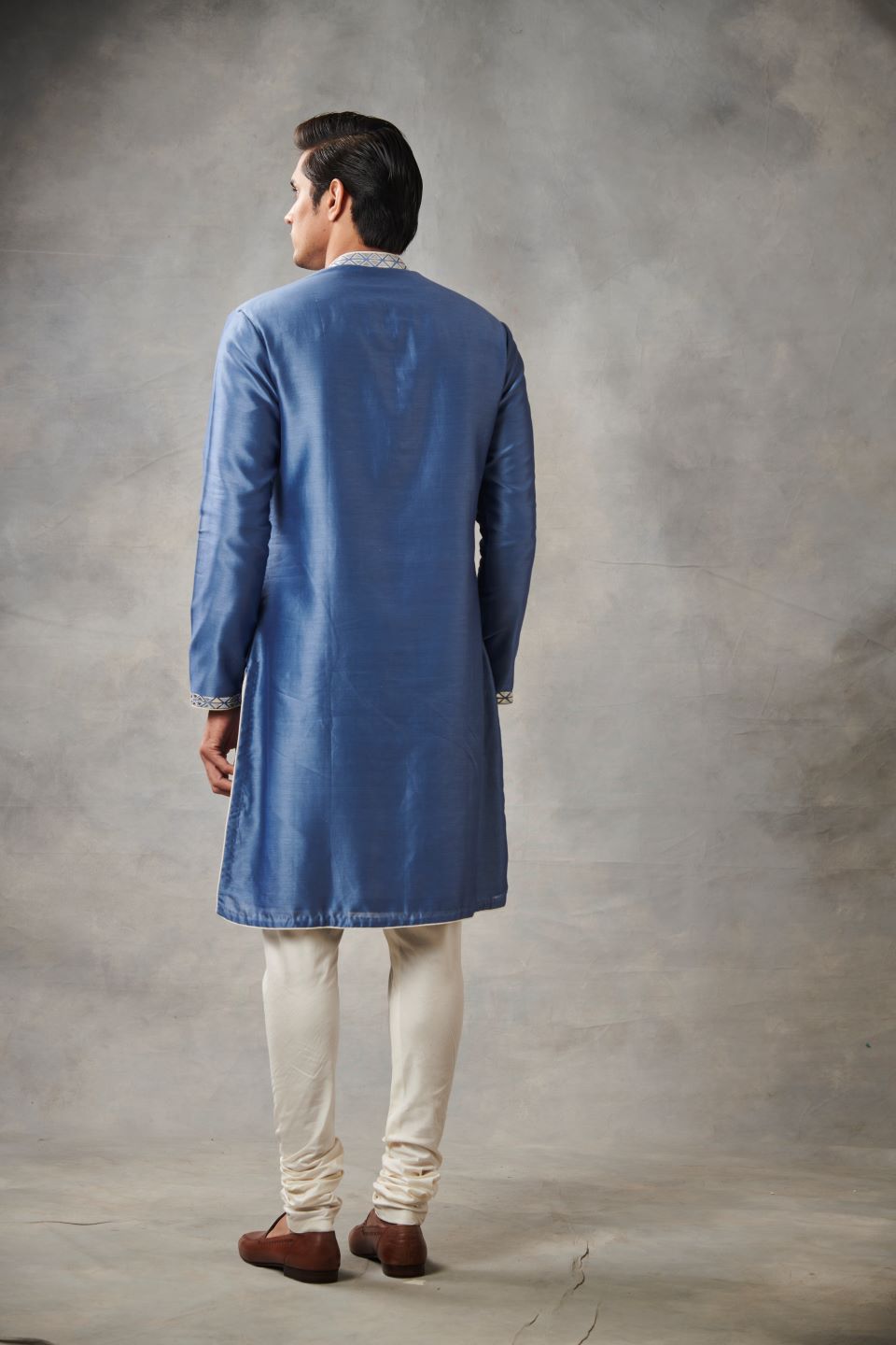 BLUE CHANDERI APPLIQUE KURTA SET 4