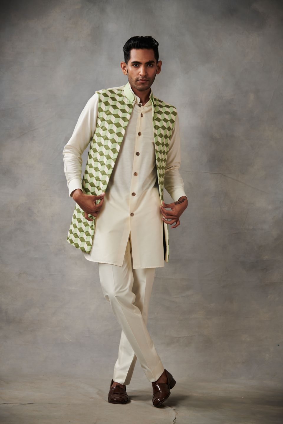 GREEN WOVEN SILK BUNDI SET 1