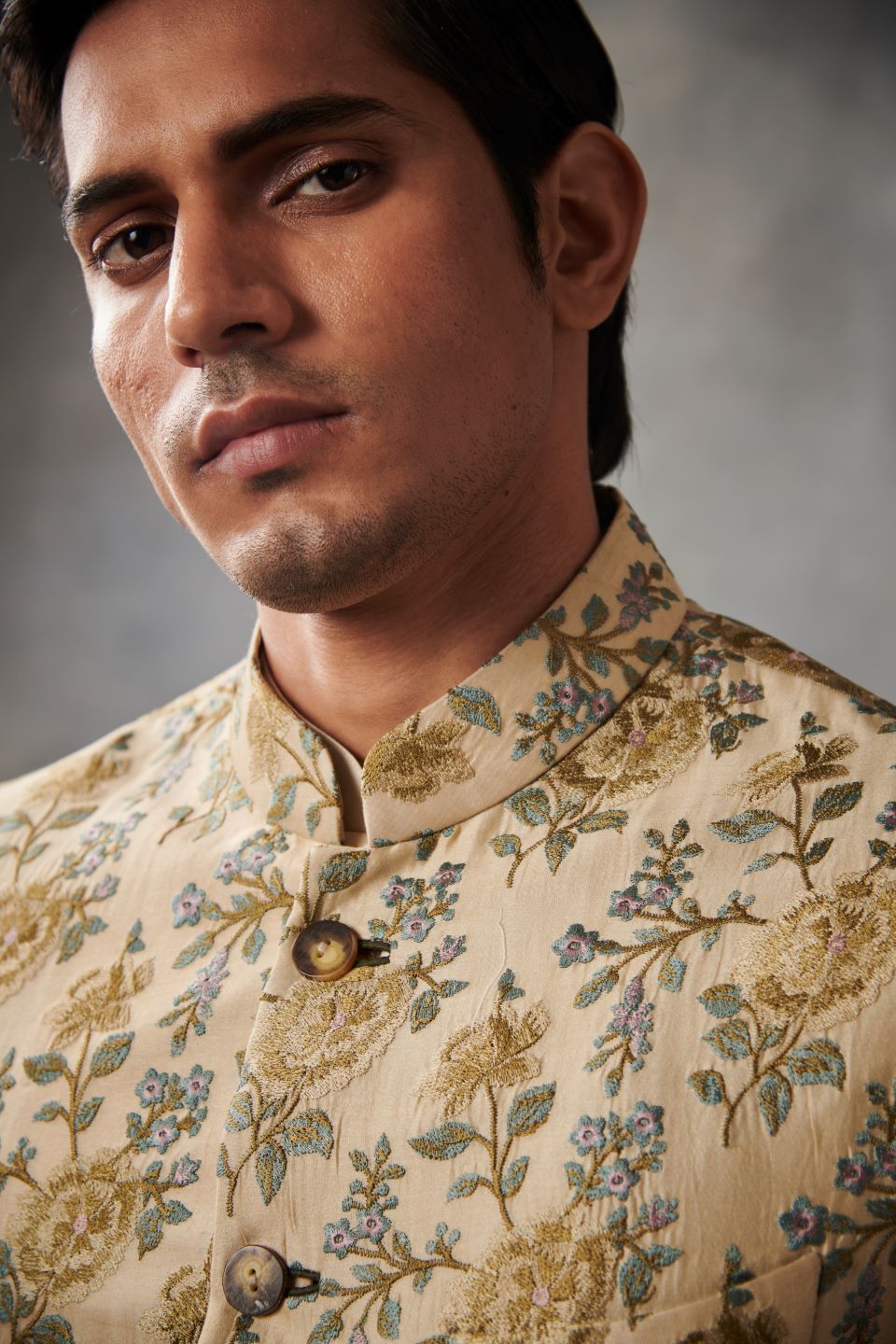 GOLD EMBROIDERED CHANDERI BUNDI SET 5