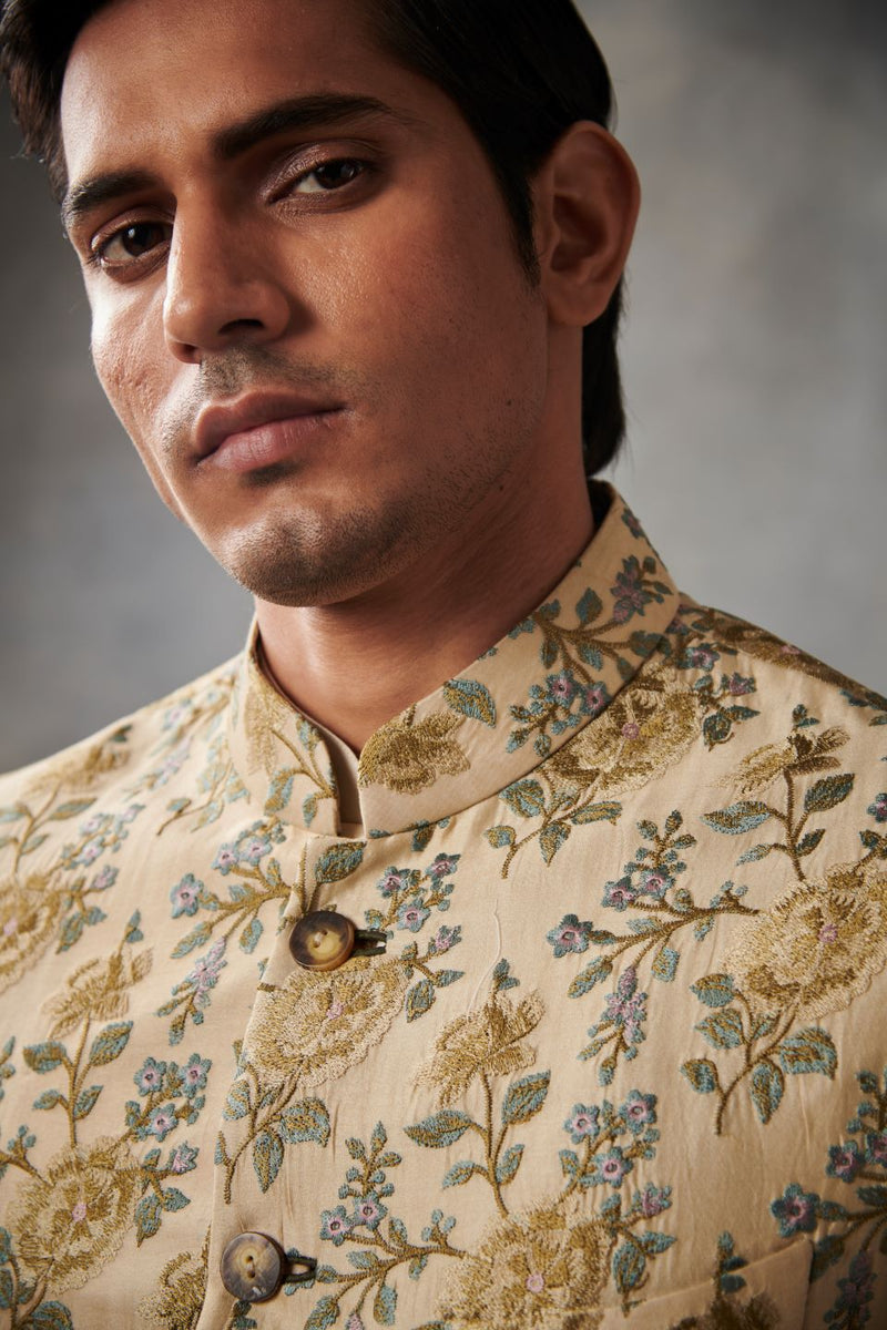 GOLD EMBROIDERED CHANDERI BUNDI SET 5