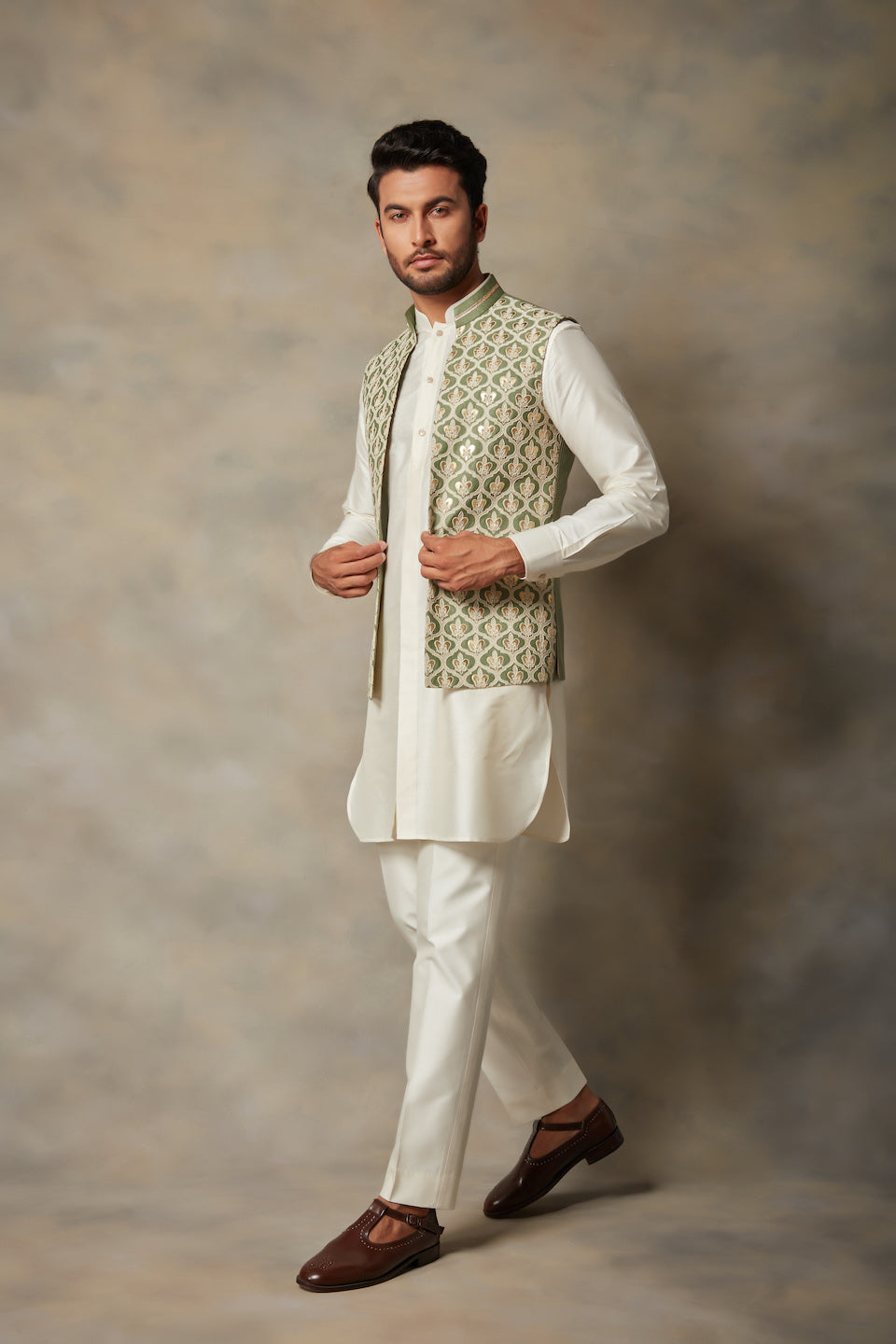 Gargee Designer's GREEN APPLIQUE BUNDI SET Gargee
