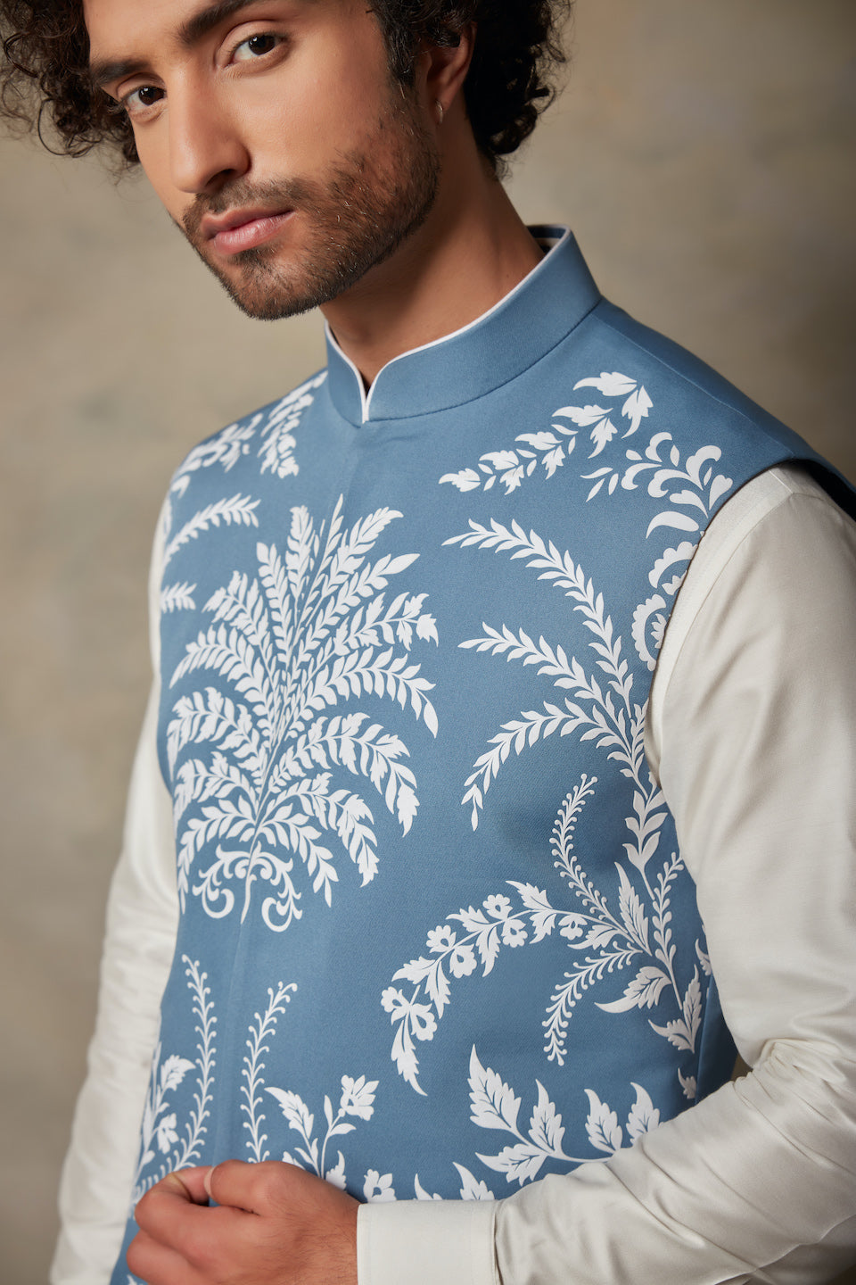Gargee Designer's BLUE APPLIQUE BUNDI SET Gargee