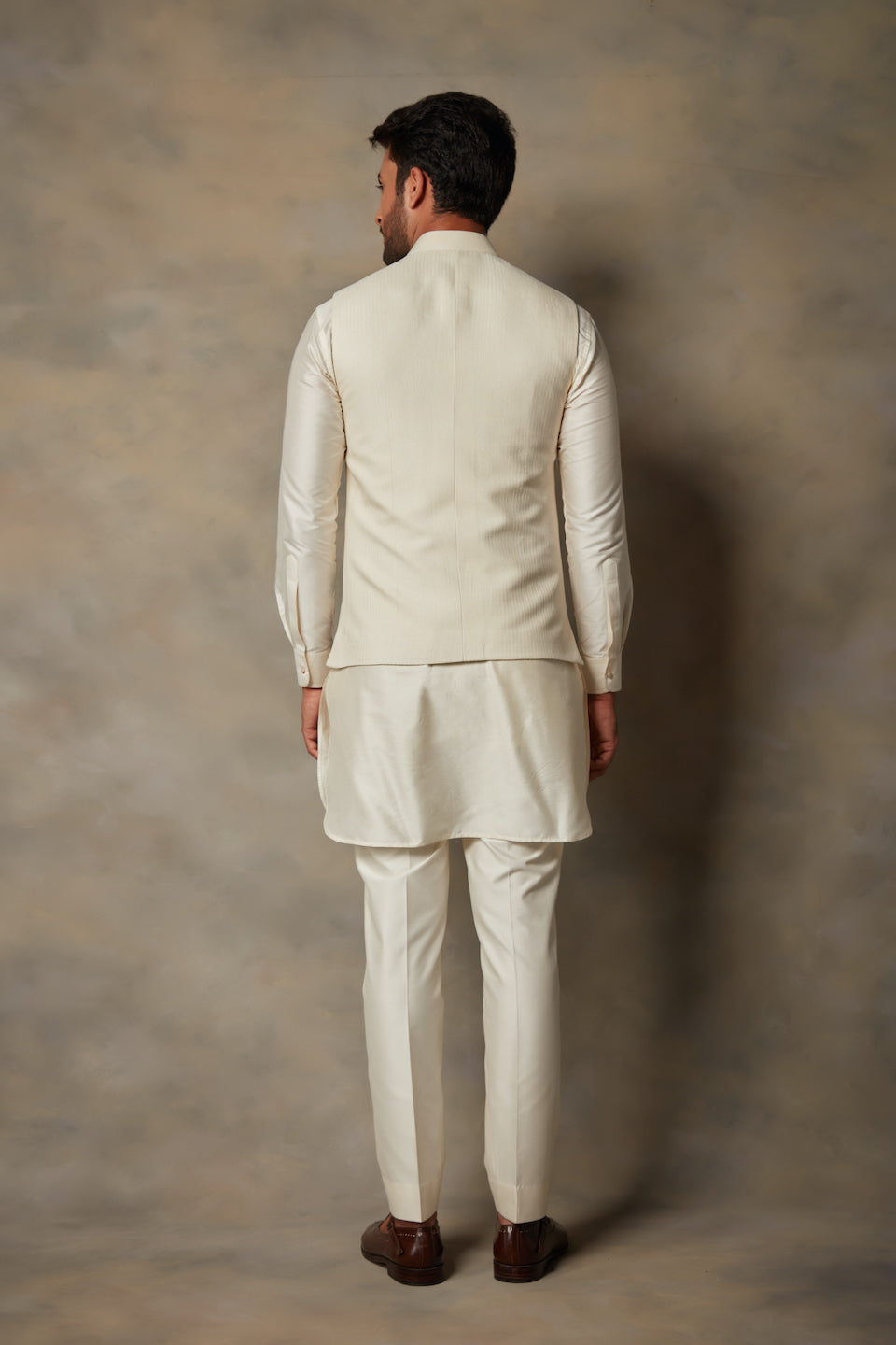 Gargee Designer's IVORY APPLIQUE BUNDI SET Gargee