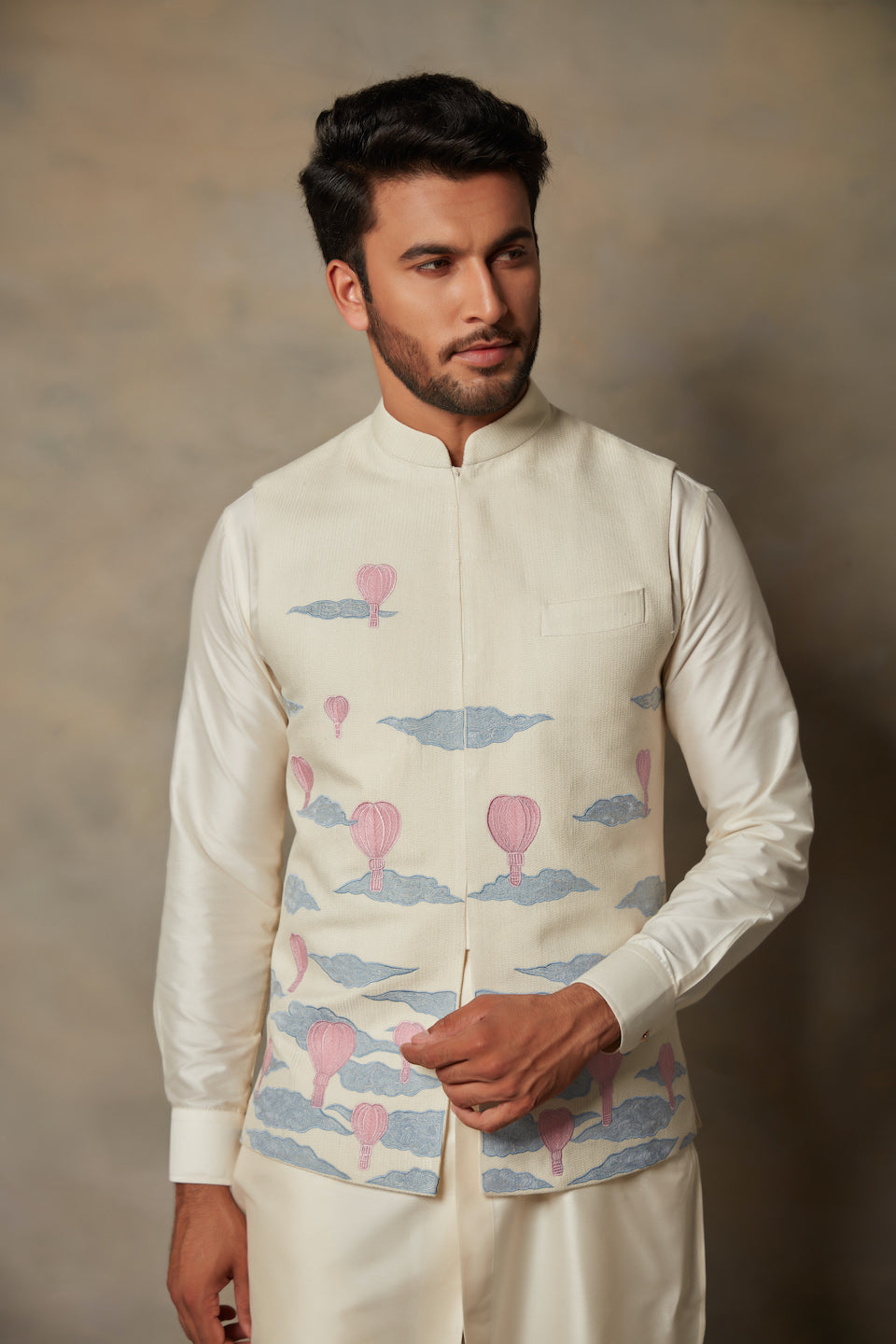 Gargee Designer's IVORY APPLIQUE BUNDI SET Gargee