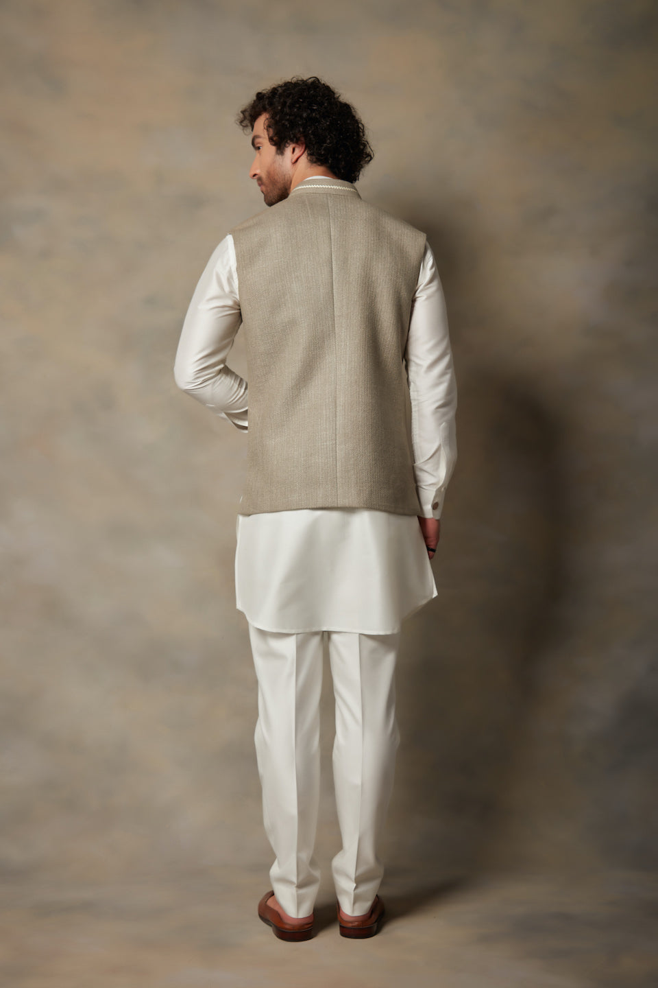 Gargee Designer's GREY APPLIQUE BUNDI SET Gargee