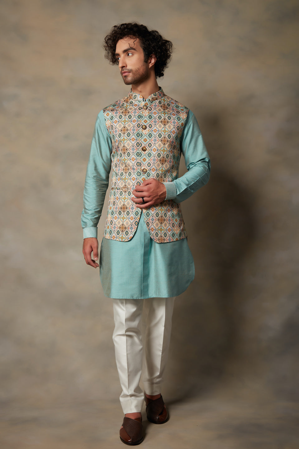 Gargee Designer's MUTICOLORED PRINTED BUNDI SET Gargee