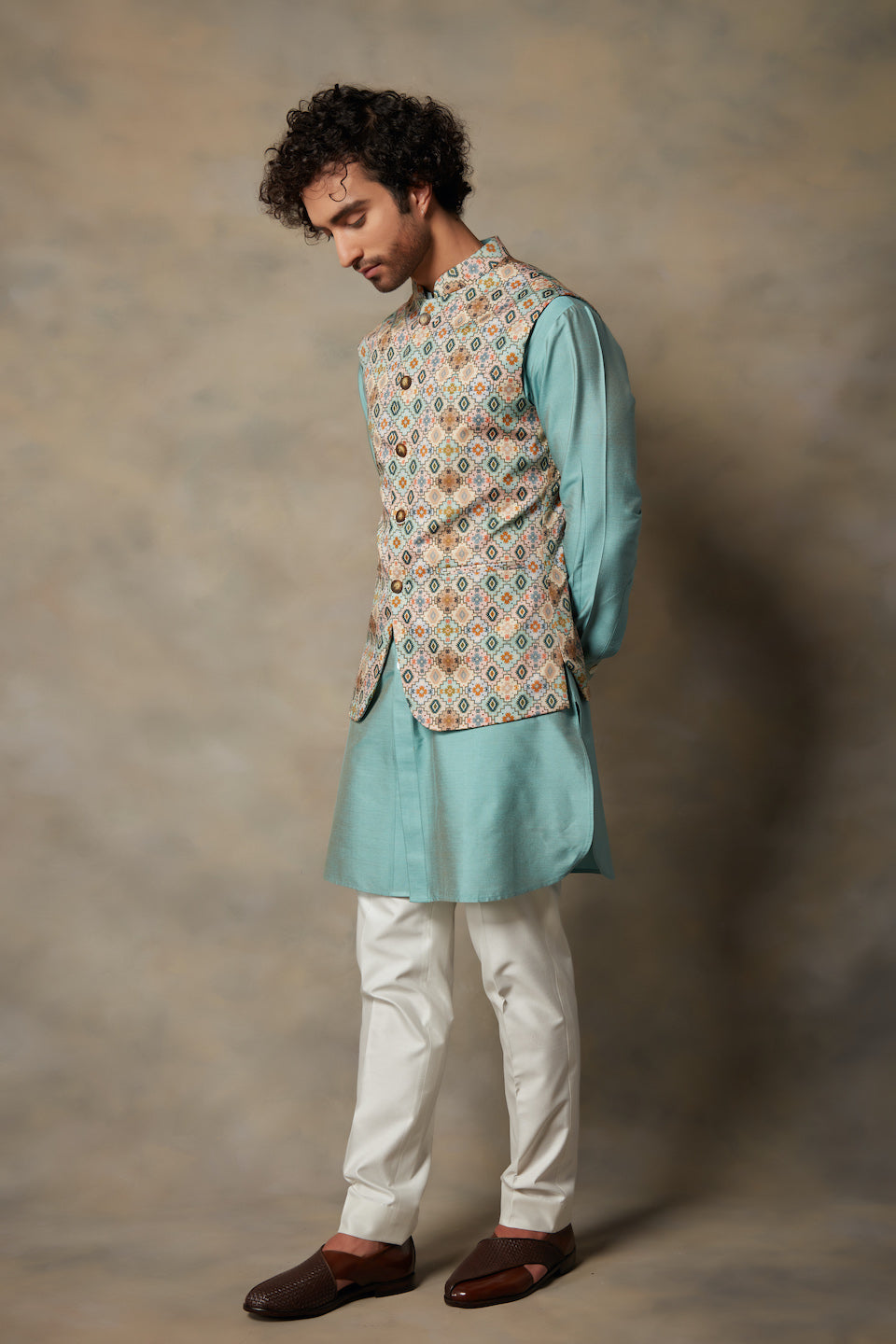 Gargee Designer's MUTICOLORED PRINTED BUNDI SET Gargee