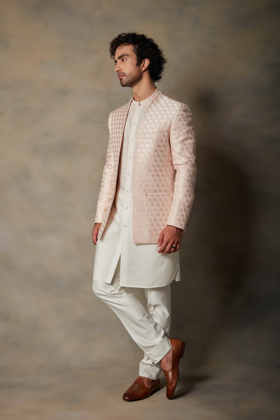 Gargee Designer's PEACH TEXTURED JODHPURI SET Gargee