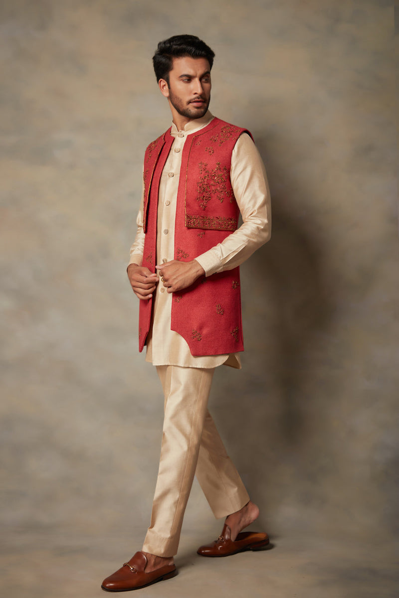 Gargee Designer's RED EMBROIDERED SHRUG SET Gargee