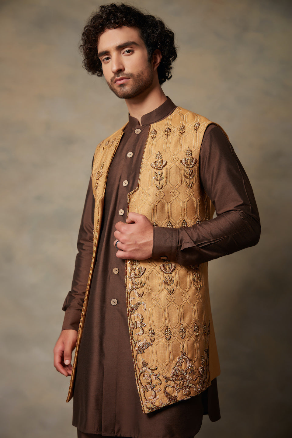 Gargee Designer's GOLD EMBROIDERED SHRUG SET Gargee