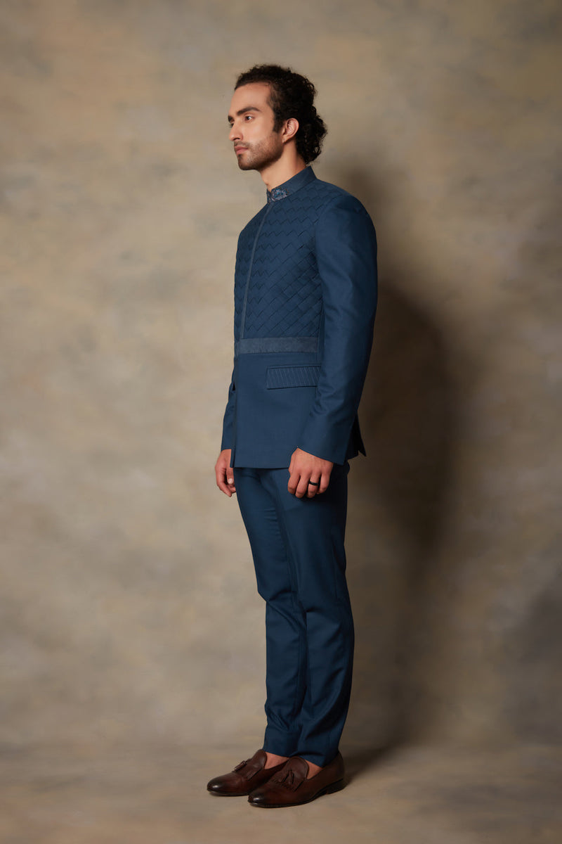 Gargee Designer's WOVEN STYLE JODHPURI SET Gargee Designer
