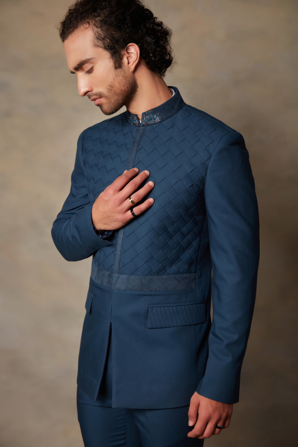 Gargee Designer's WOVEN STYLE JODHPURI SET Gargee Designer
