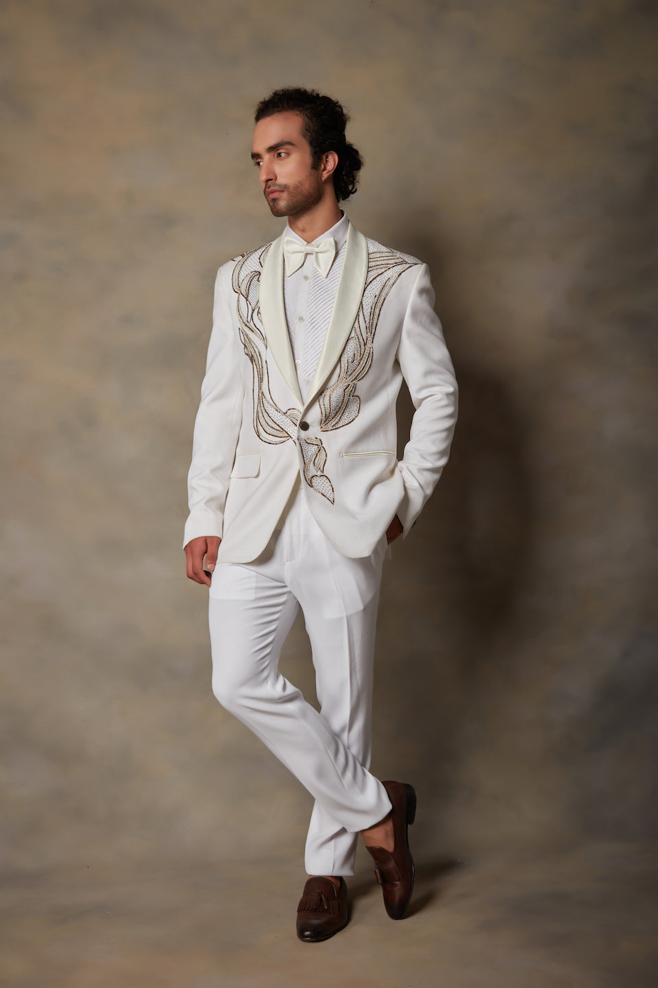 Gargee Designer's WHITE EMBROIDERED TUXEDO SET Gargee Designer