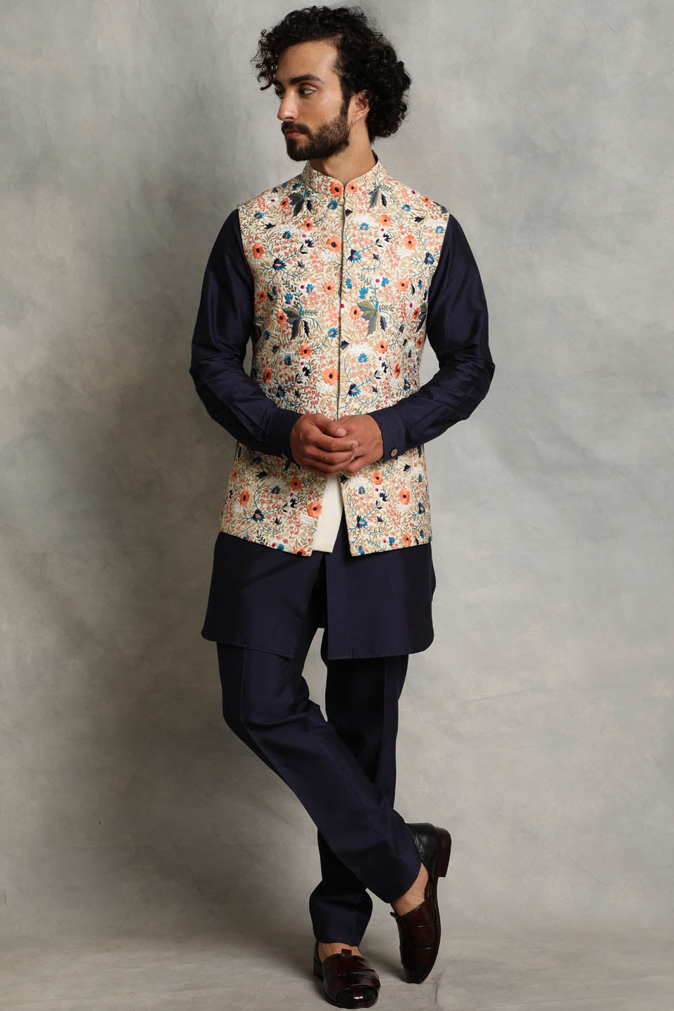 IVORY EMBROIDERED BUNDI SET 1