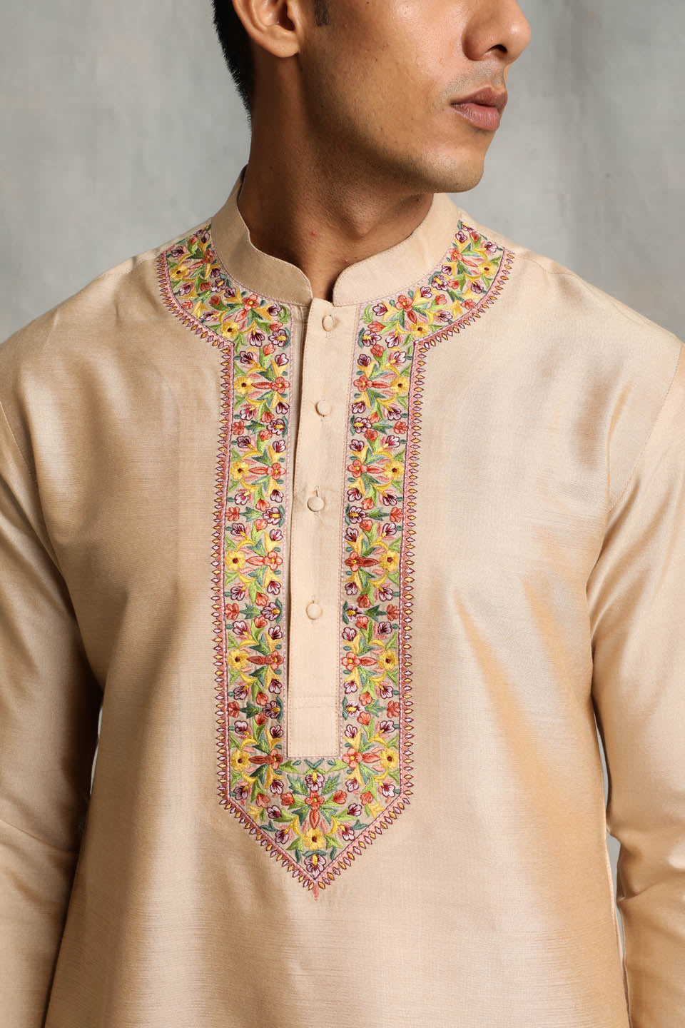 GOLD EMBROIDERED KURTA SET 4