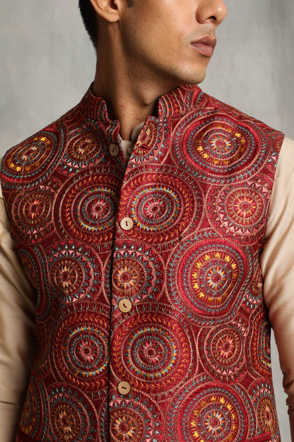 RED EMBROIDERED BUNDI SET 5