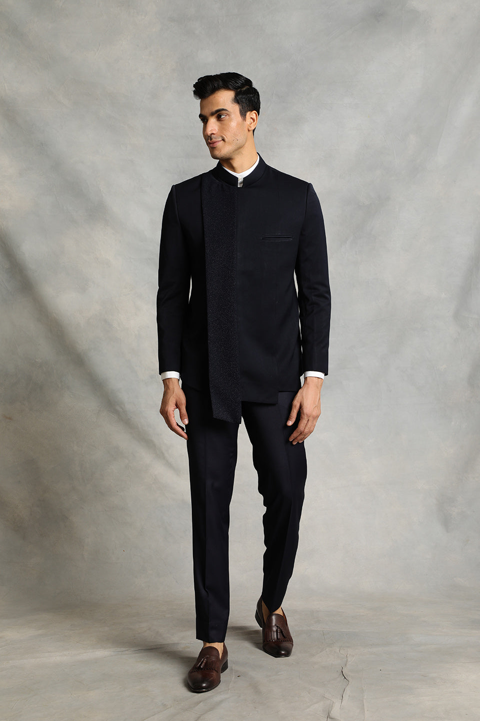 NAVY PANELED BANDHGALA SET 1