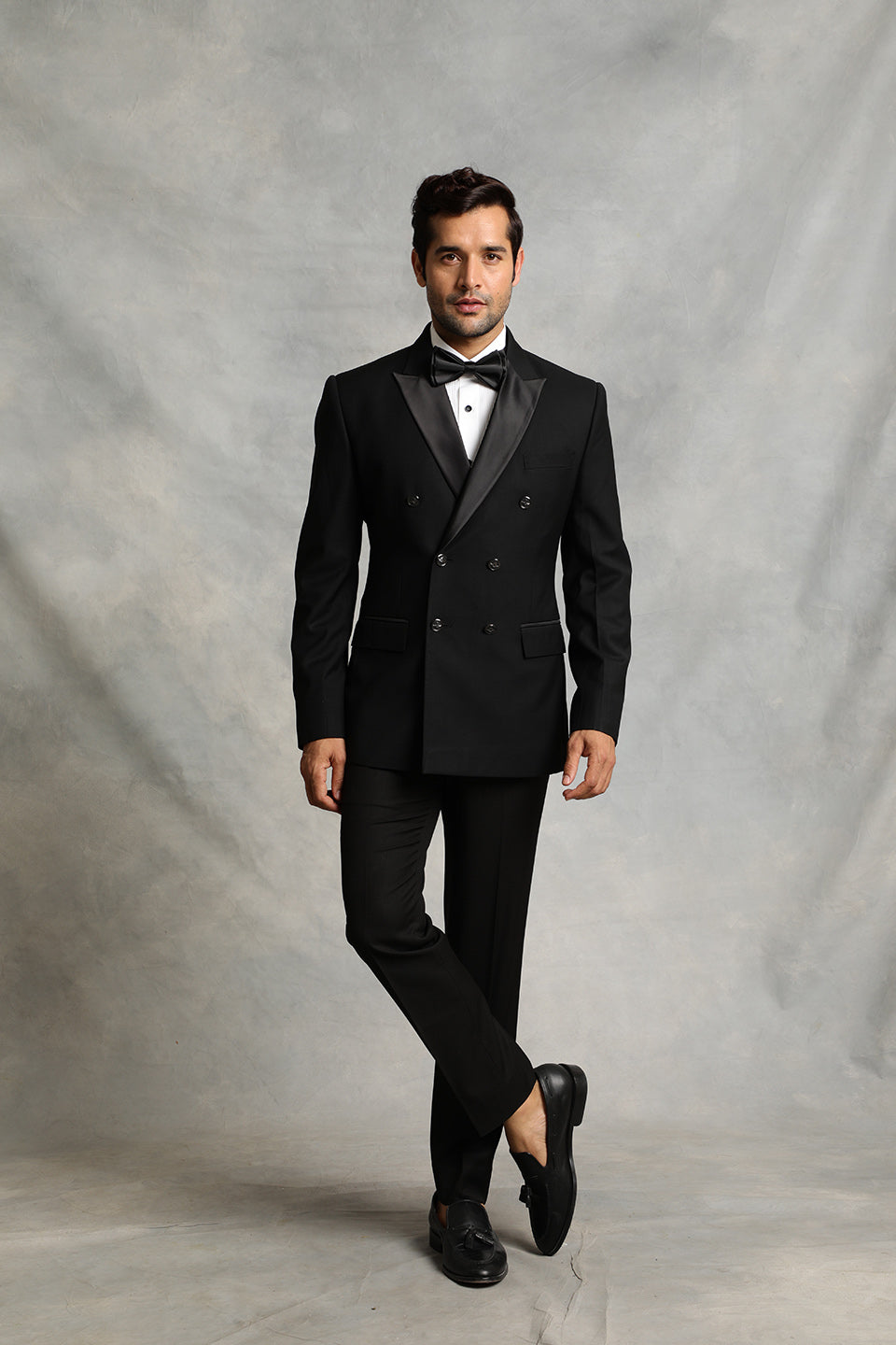 BLACK DOUBLE BREASTED TUXEDO SET 1
