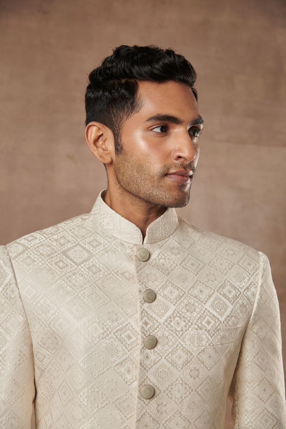 IVORY TEXTURED SHERWANI SET 3