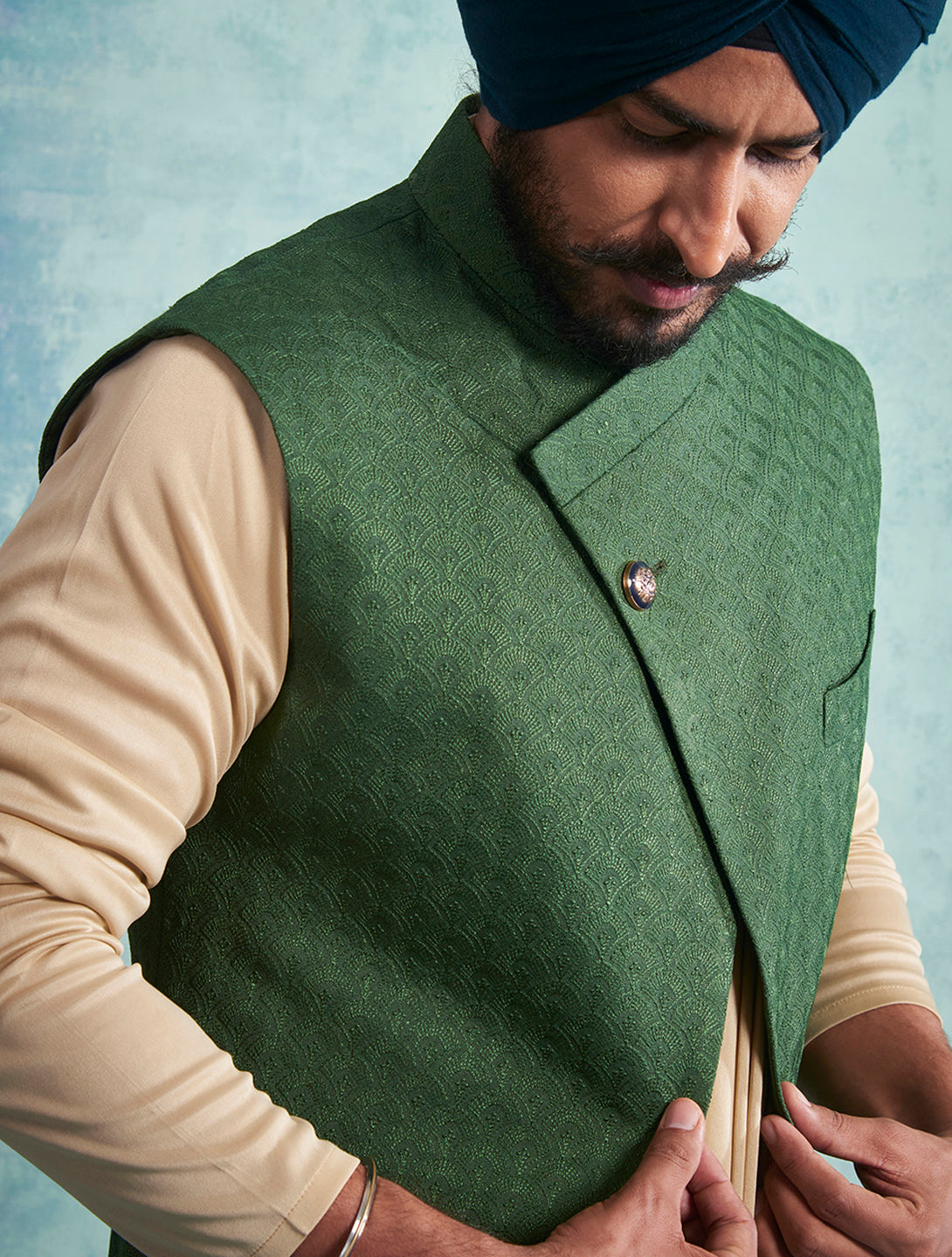 GREEN EMBROIDERED SHRUG SET 3