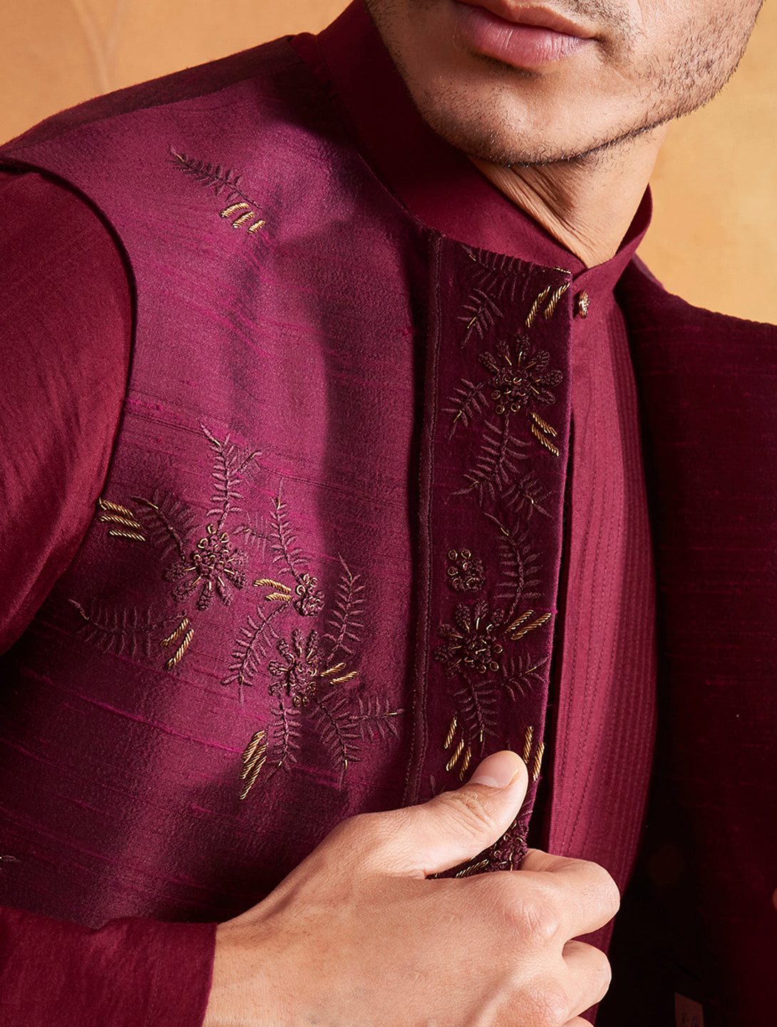 BURGUNDY EMBROIDERED SILK SHRUG SET 3