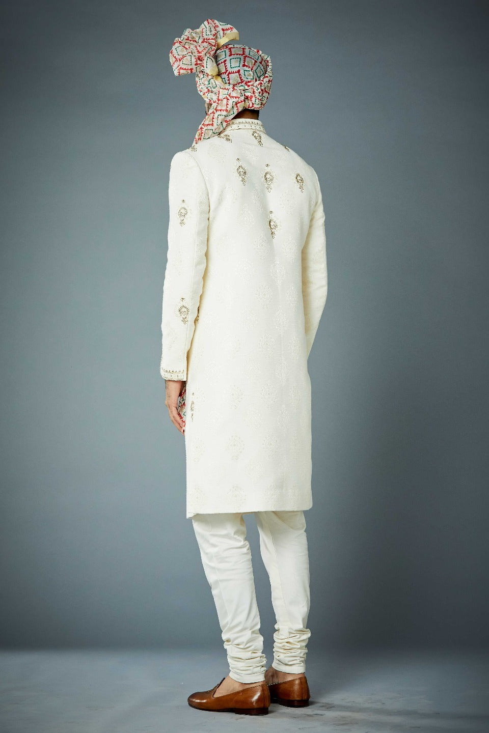 Gargee Designer's IVORY QUINTESSENTIAL BUTI EMBROIDERED SHERWANI SET Gargee
