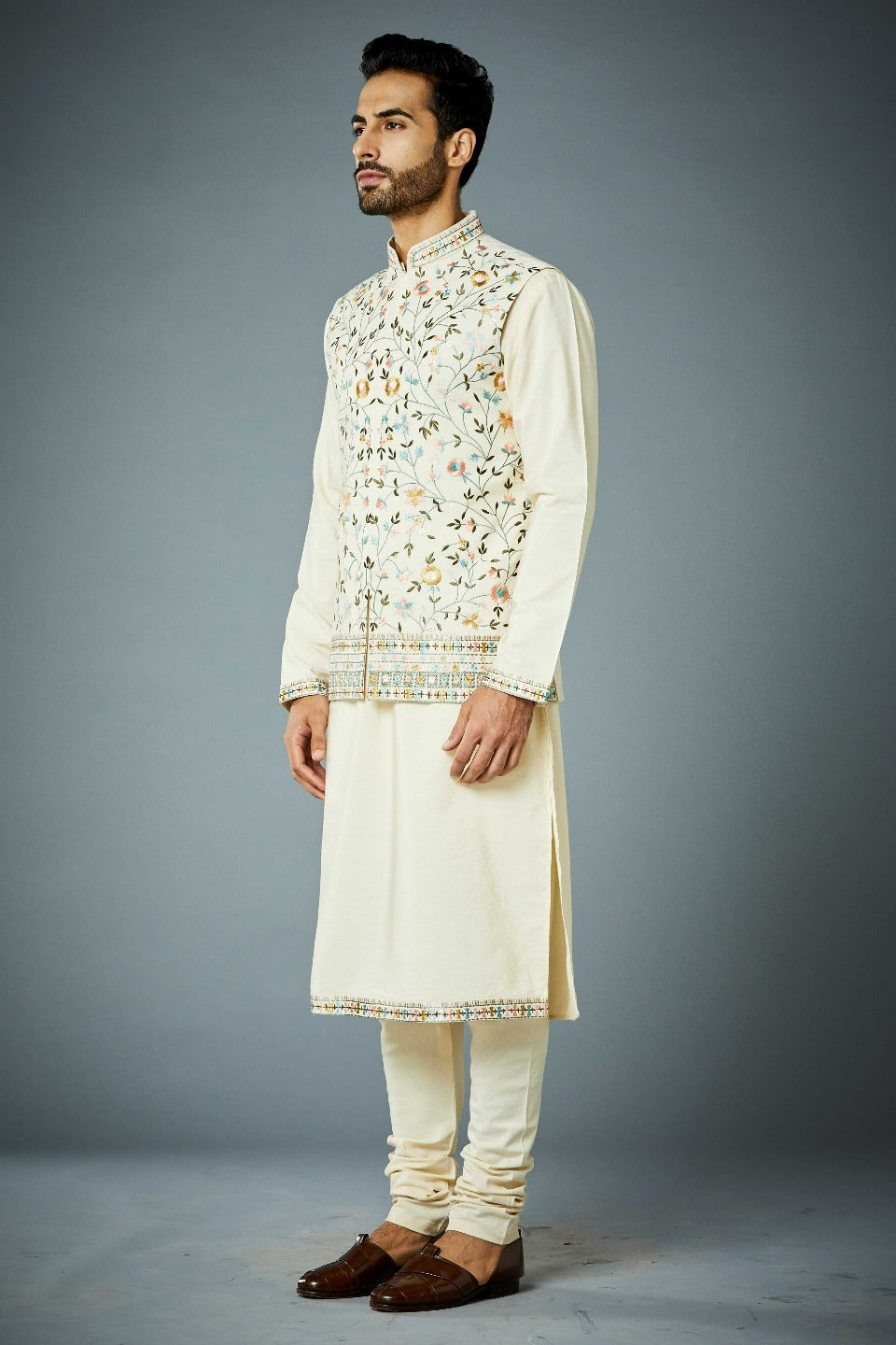 Gargee Designer's MULTICOLORED FLORAL EMBROIDERED BUNDI SET Gargee
