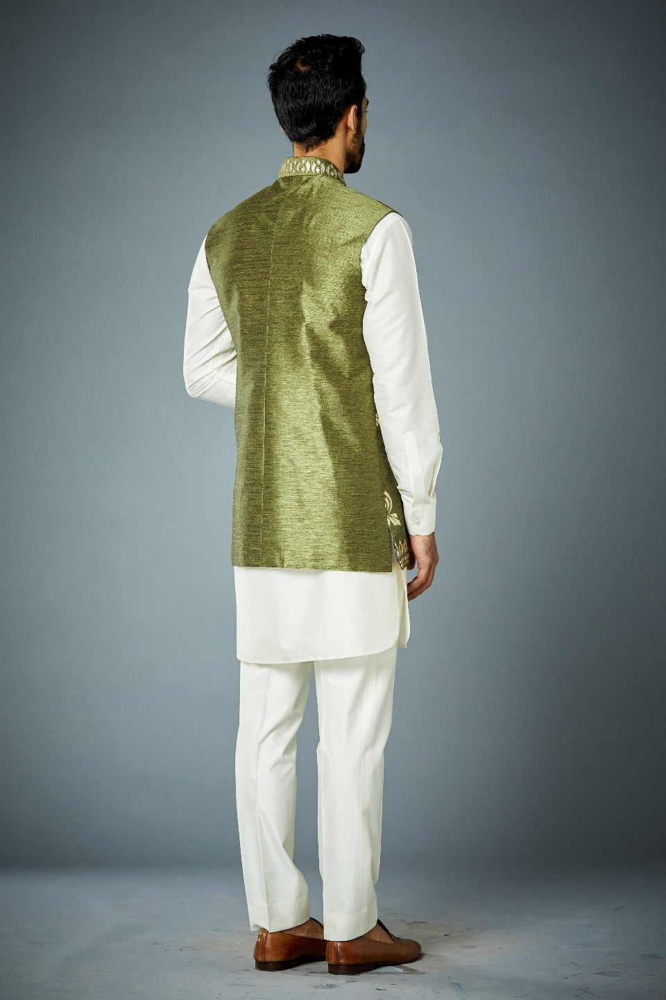 Gargee Designer's OLIVE EMBROIDERED BUNDI SET Gargee