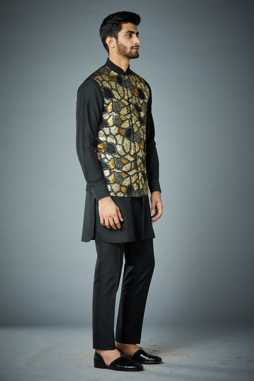 Gargee Designer's GOLD EMBROIDERED BLACK BUNDI SET Gargee