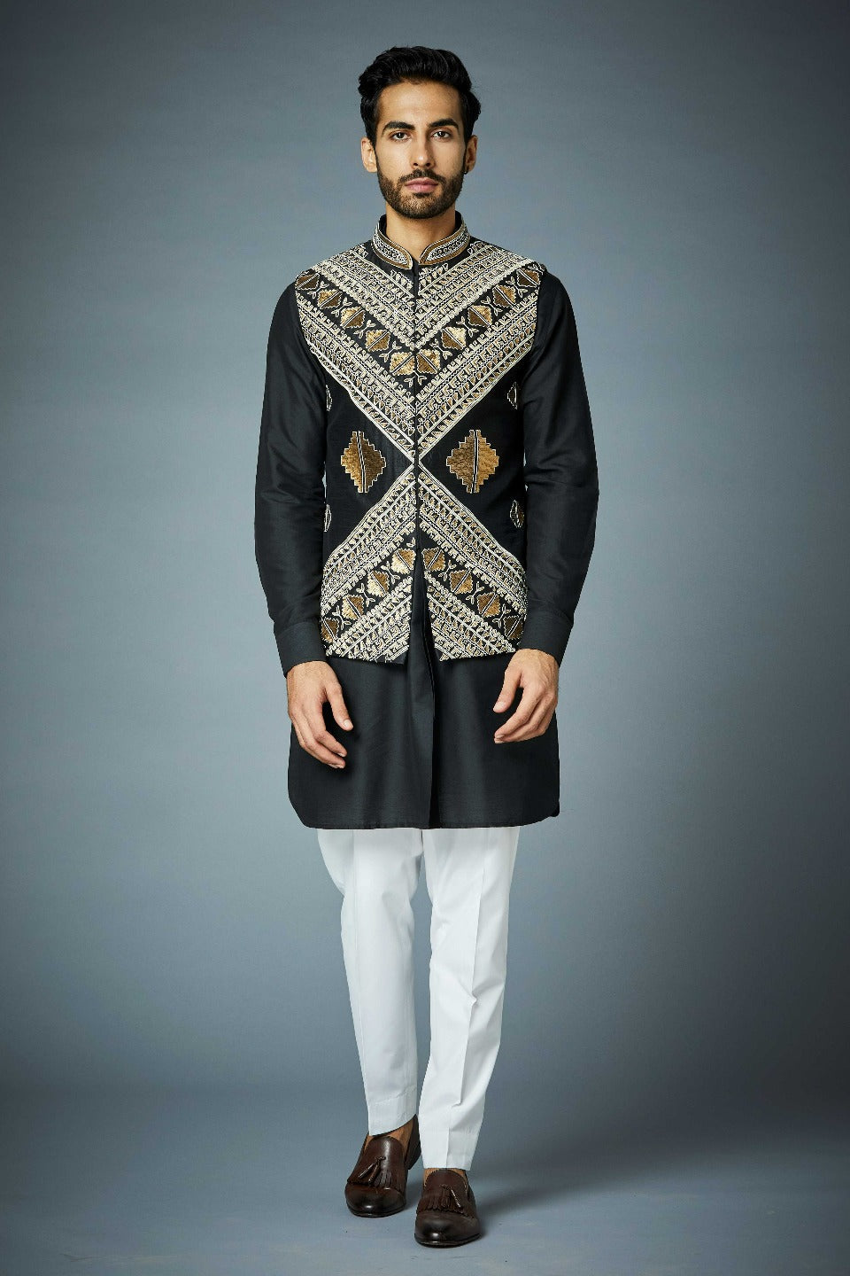 Gargee Designer's BLACK GEOMETRIC FOIL BUNDI SET Gargee