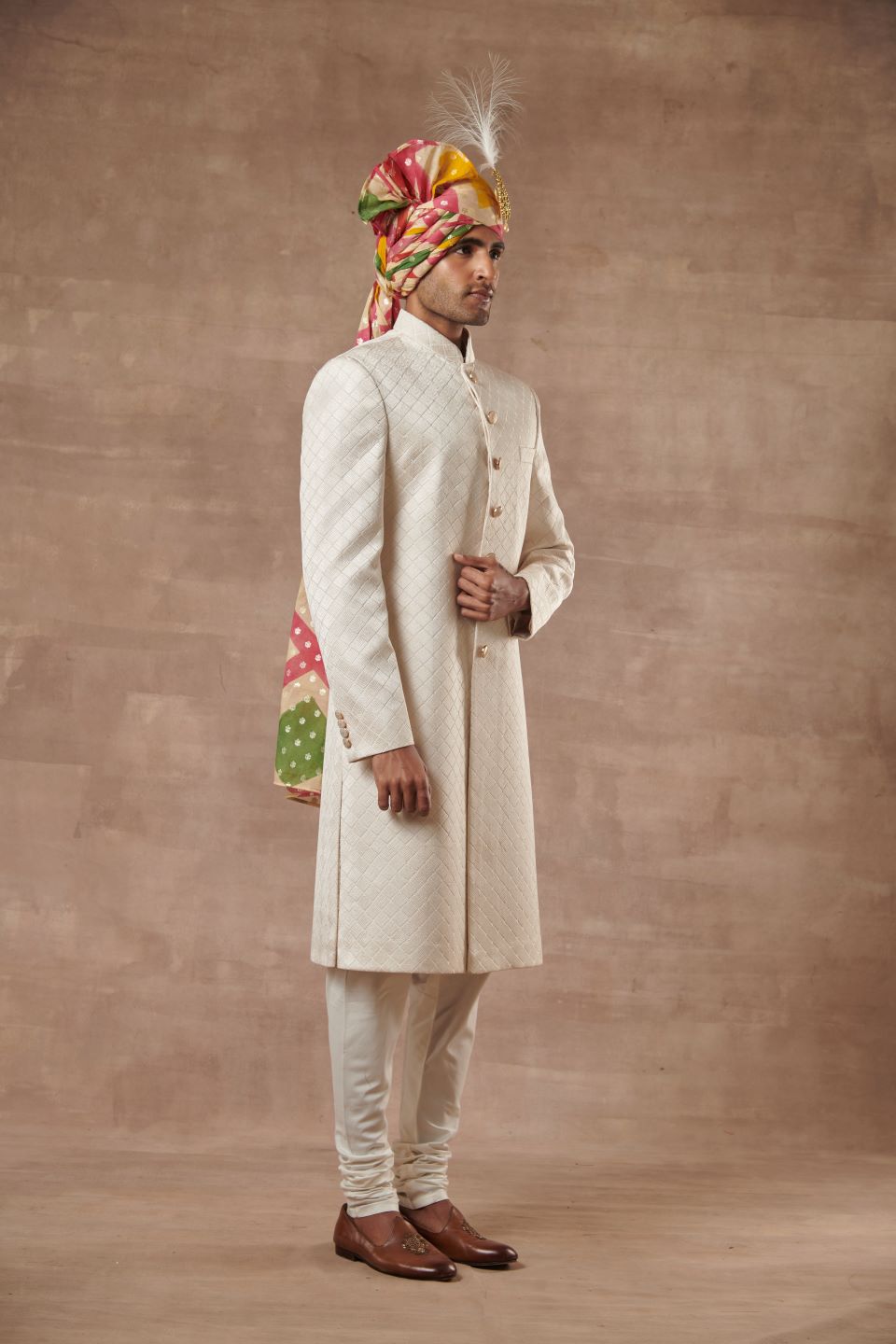 IVORY EMBROIDERED SHERWANI SET 1