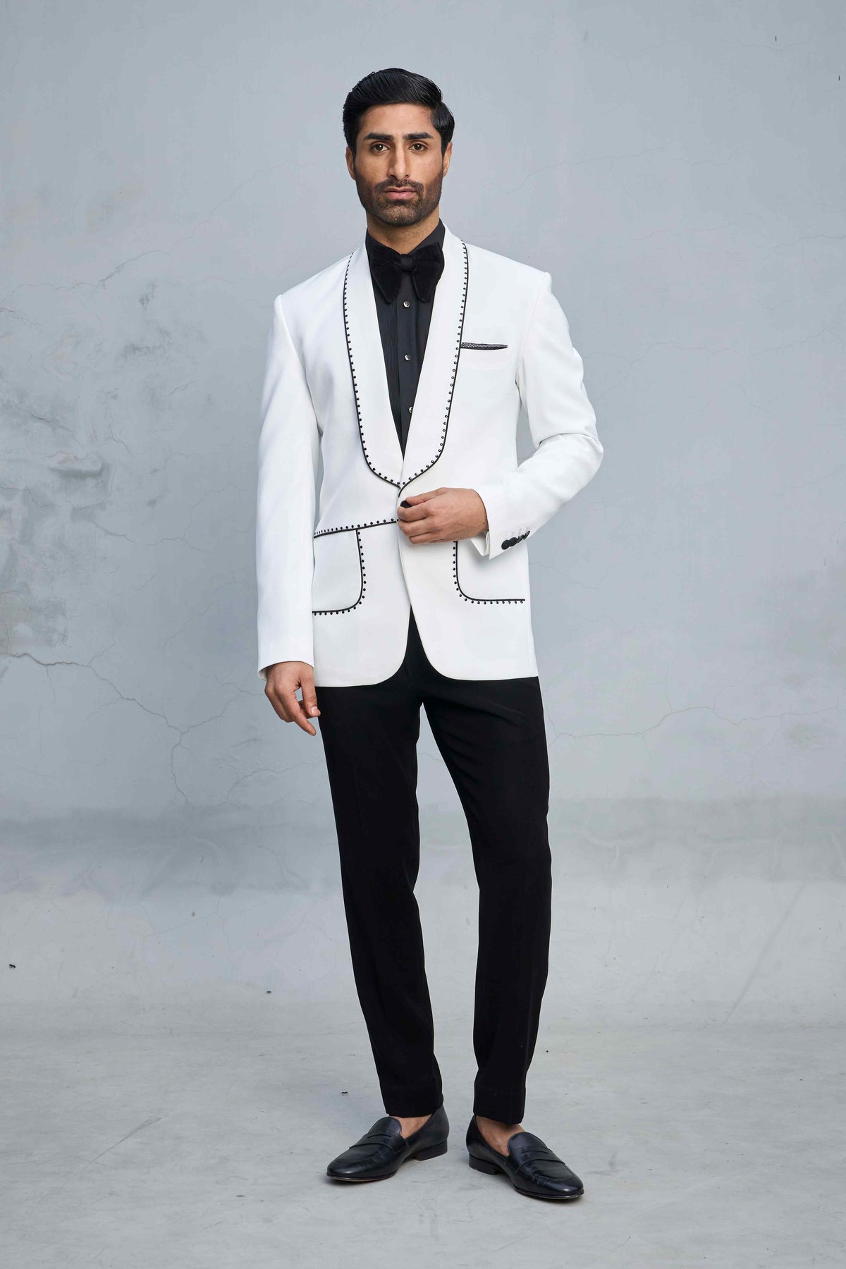 Gargee Designer's BLACK N WHITE OUTLINE TUXEDO SET Gargee