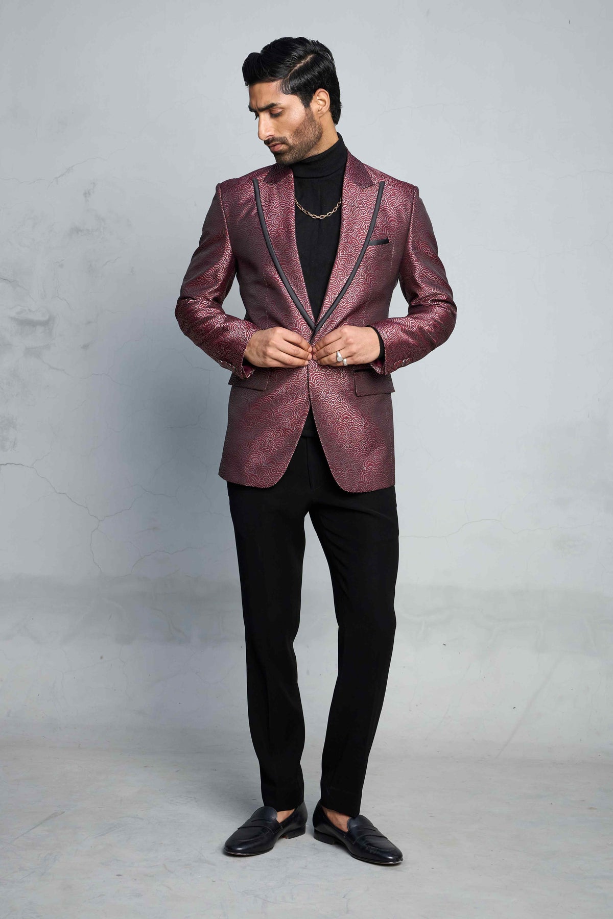 Gargee Designer's WINE RIPPLE JACQUARD TUXEDO SET Gargee