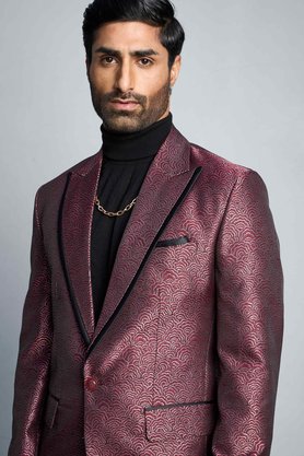 Gargee Designer's WINE RIPPLE JACQUARD TUXEDO SET Gargee