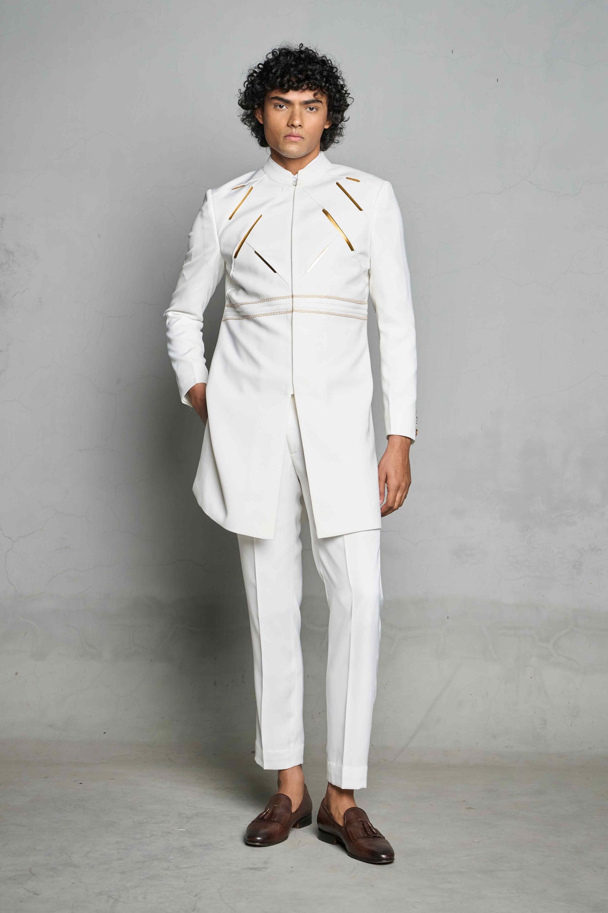 Gargee Designer's WHITE METALLIC INSERT INDO SET Gargee